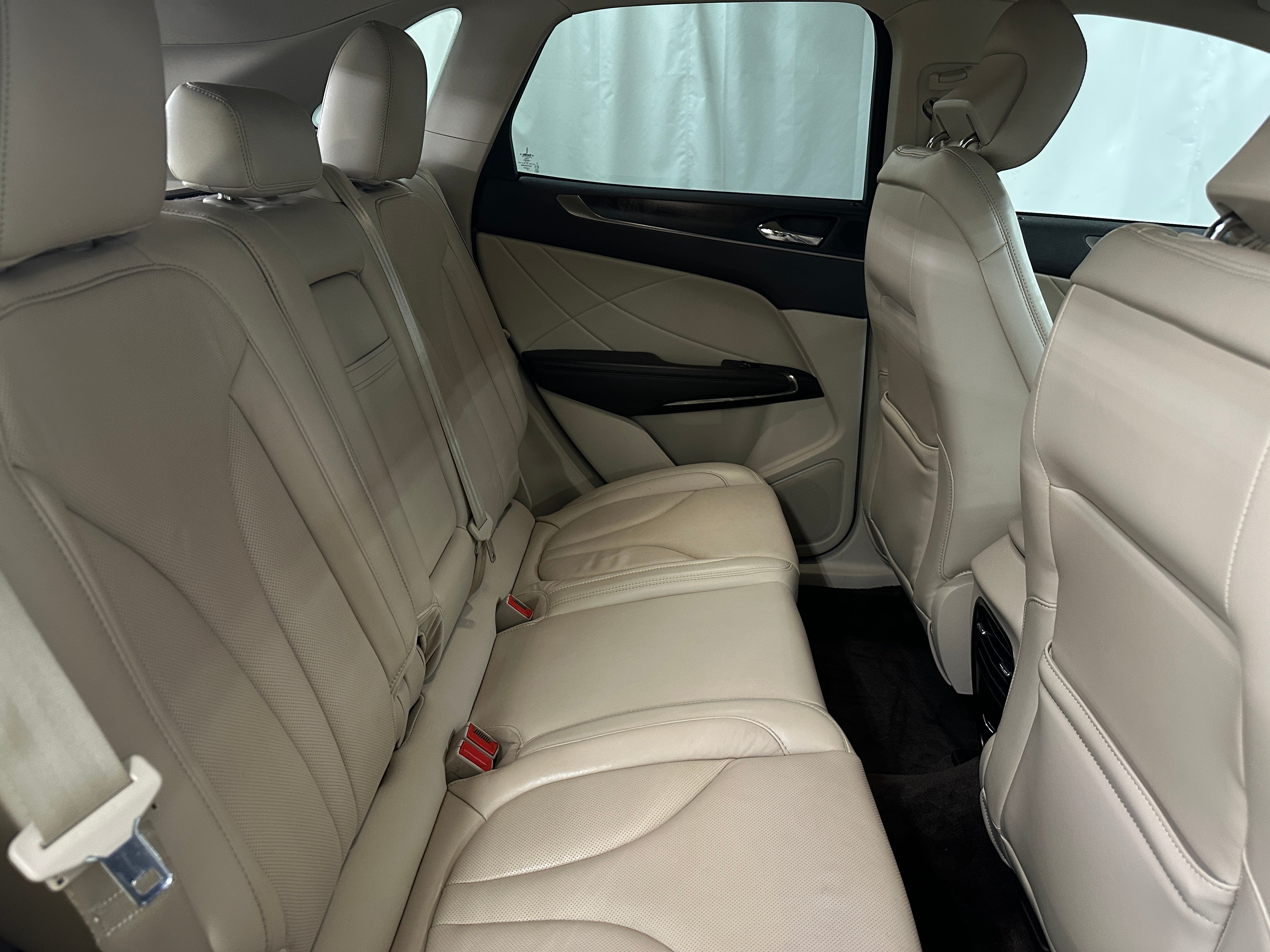 Thumbnail: 2017 Lincoln MKC - 5