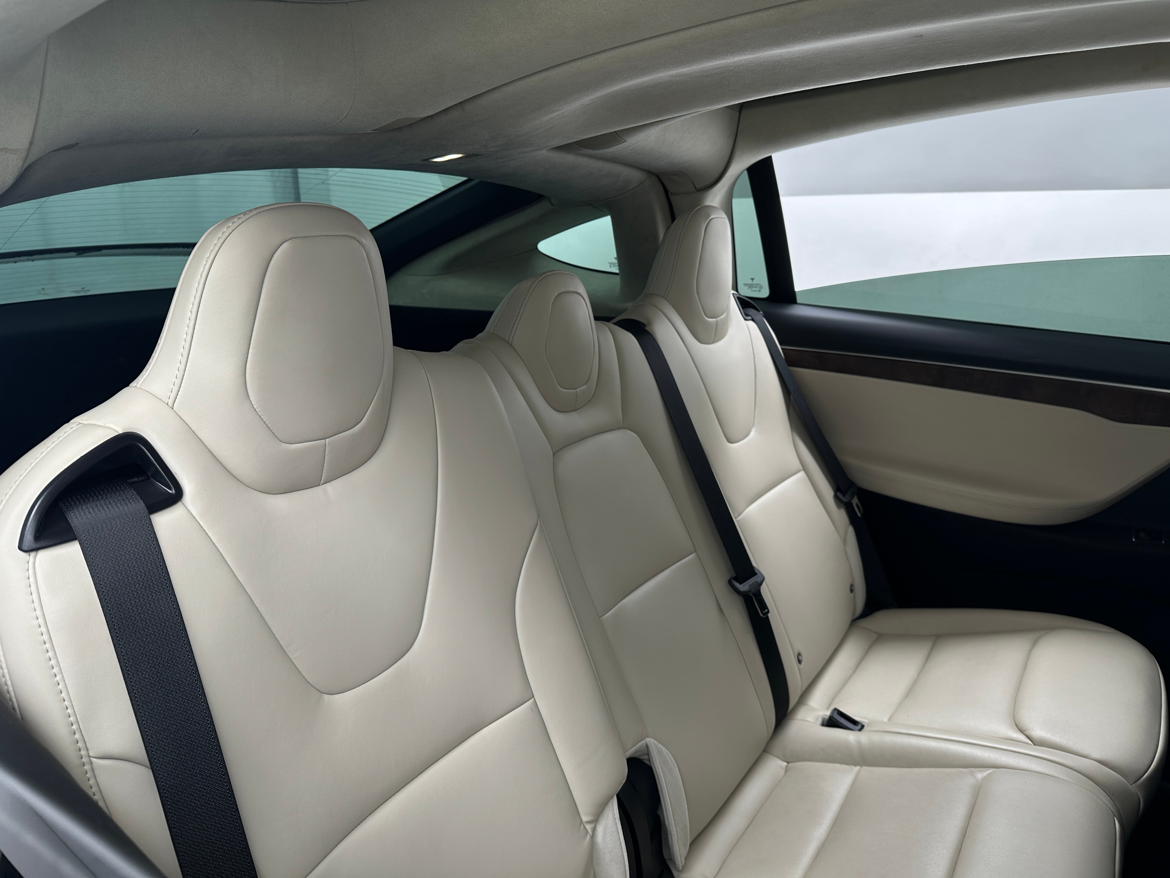 2017 Tesla Model X 75D 5