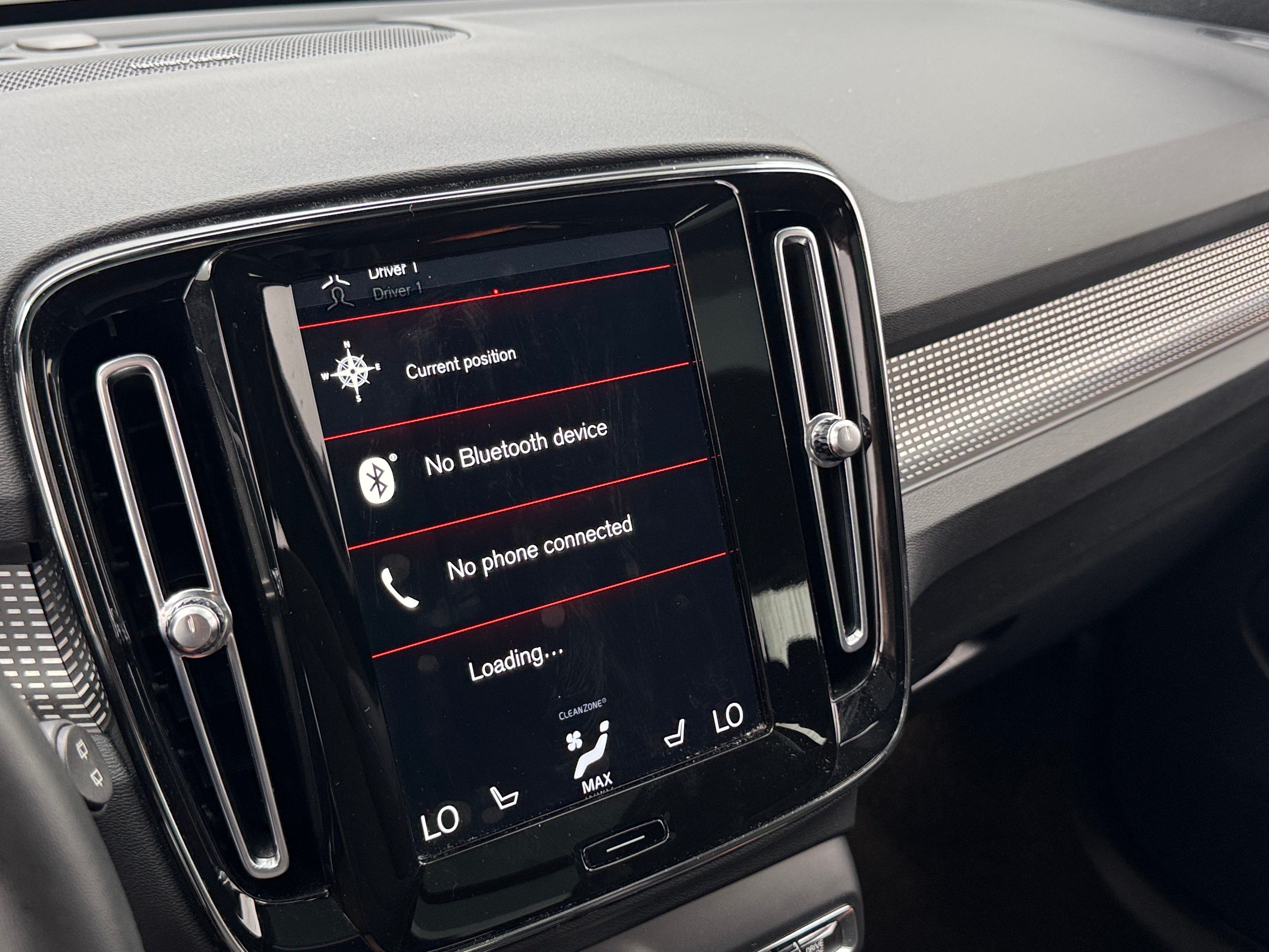 2022 Volvo XC40 T5 R-Design 3