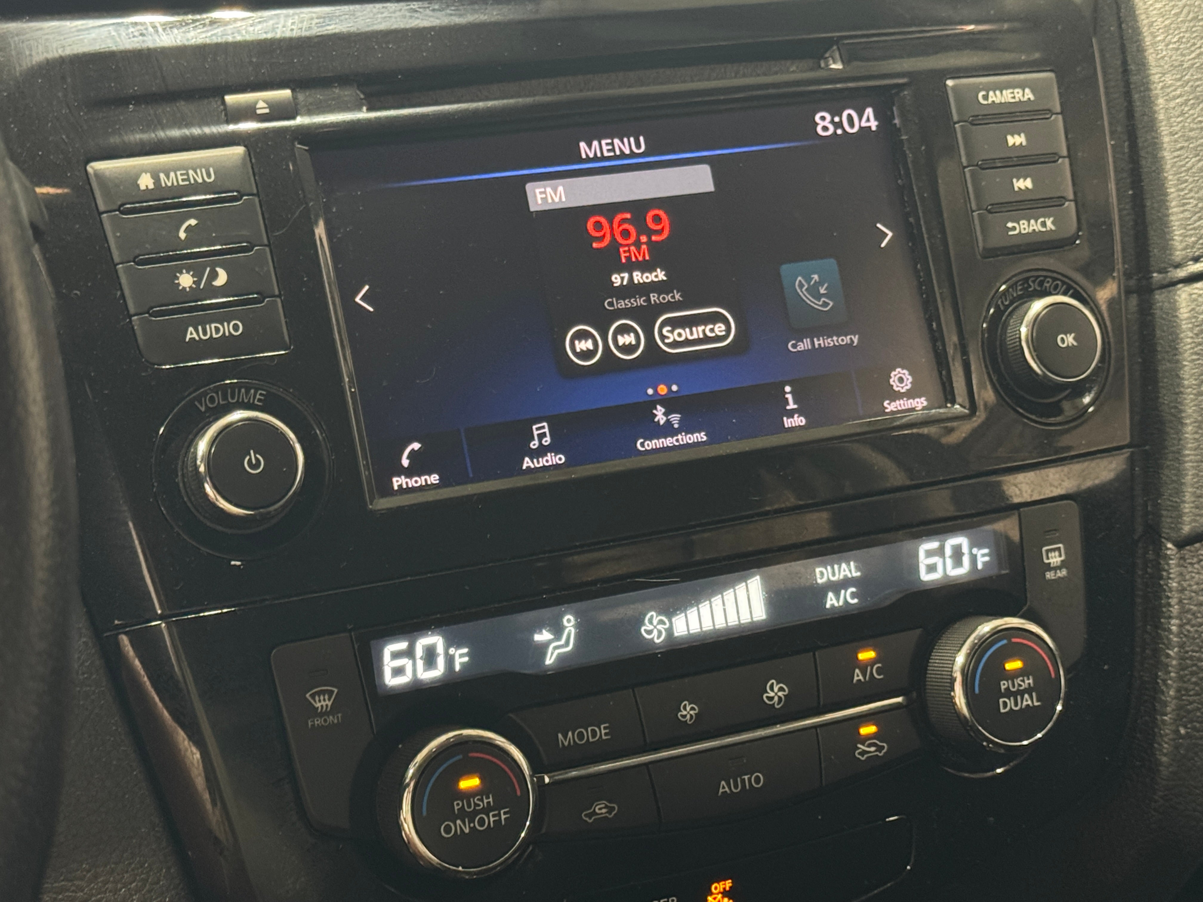2019 Nissan Rogue SV 4