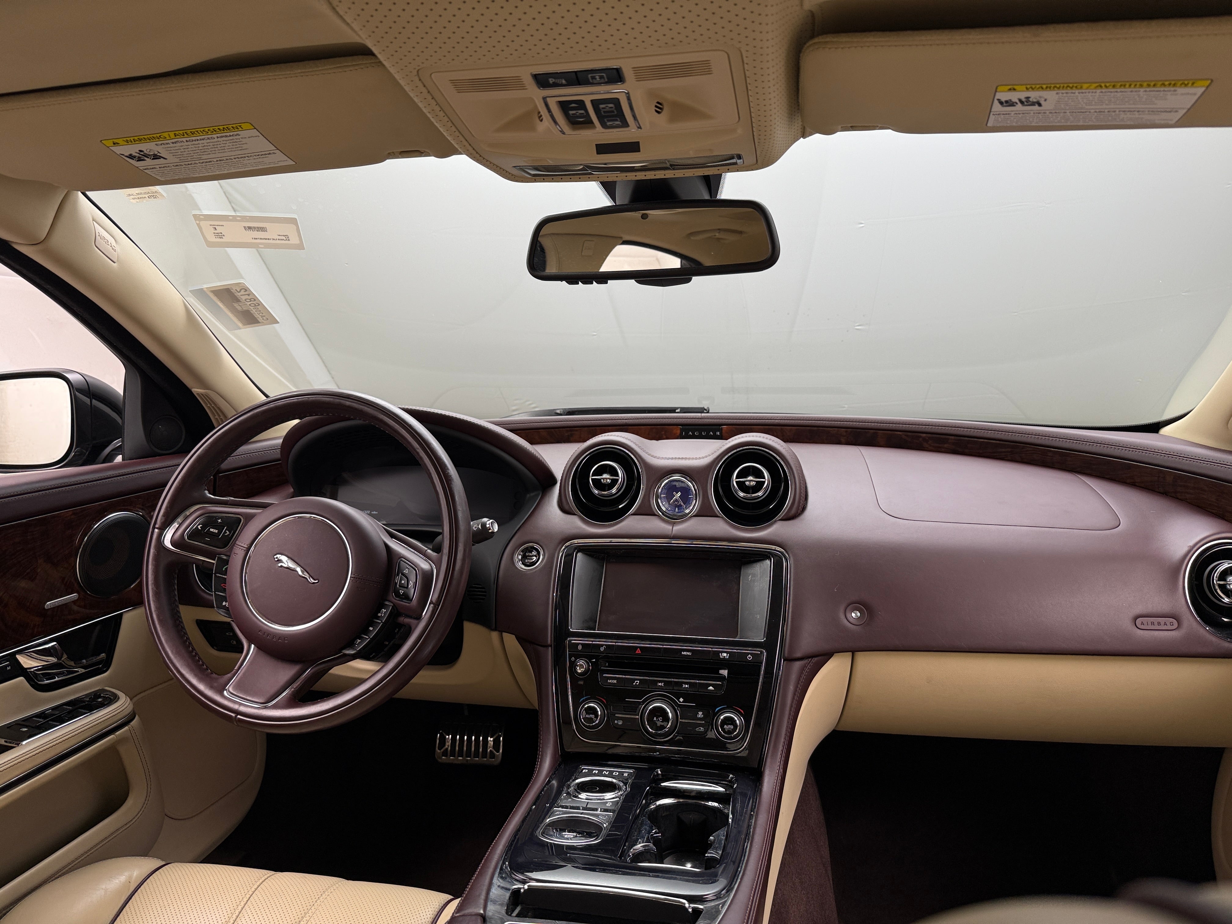 2011 Jaguar XJ R-Sport 2