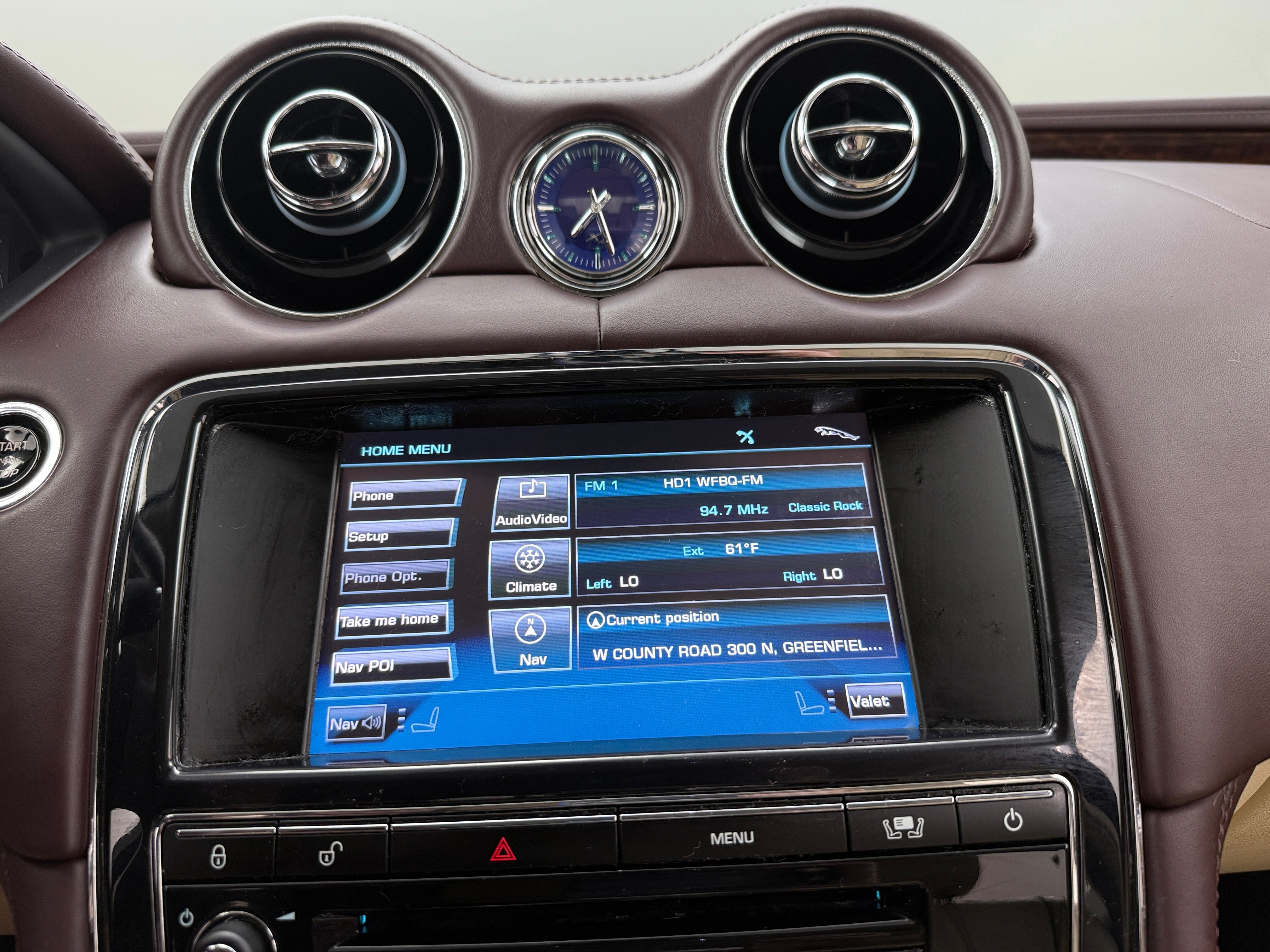 2011 Jaguar XJ R-Sport 3