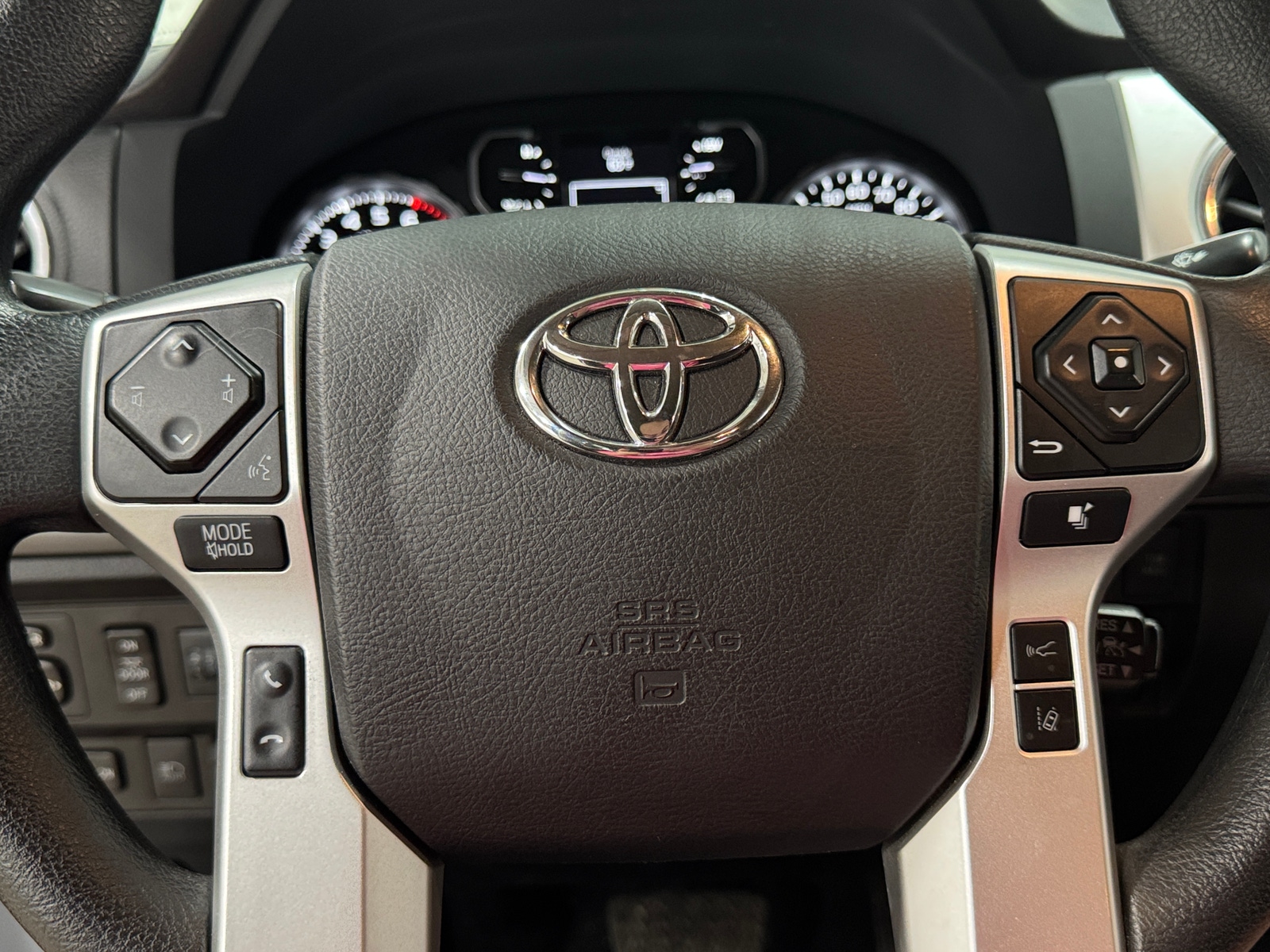 Thumbnail: 2021 Toyota Tundra - 5