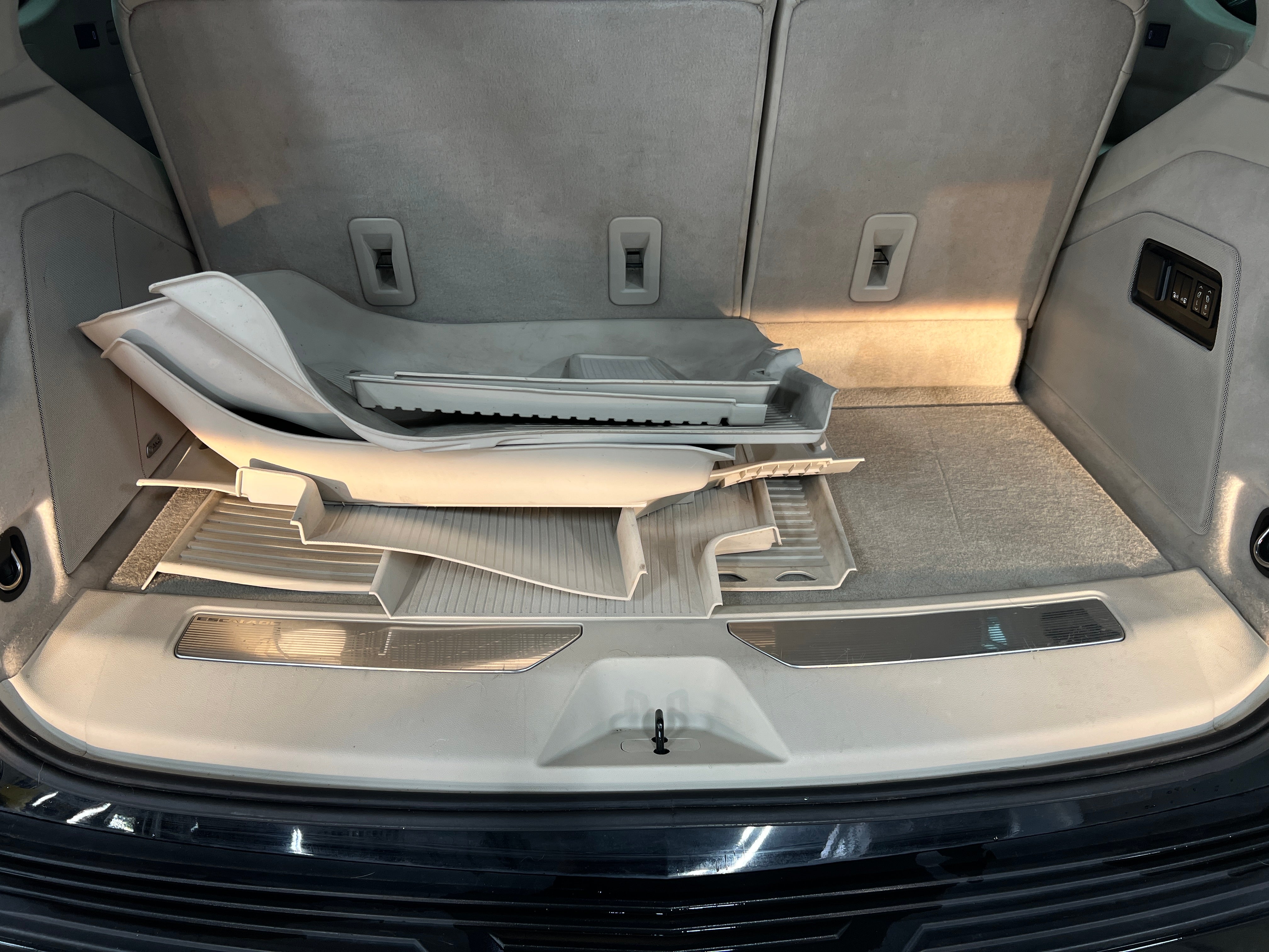 2021 Cadillac Escalade Premium Luxury Platinum 6