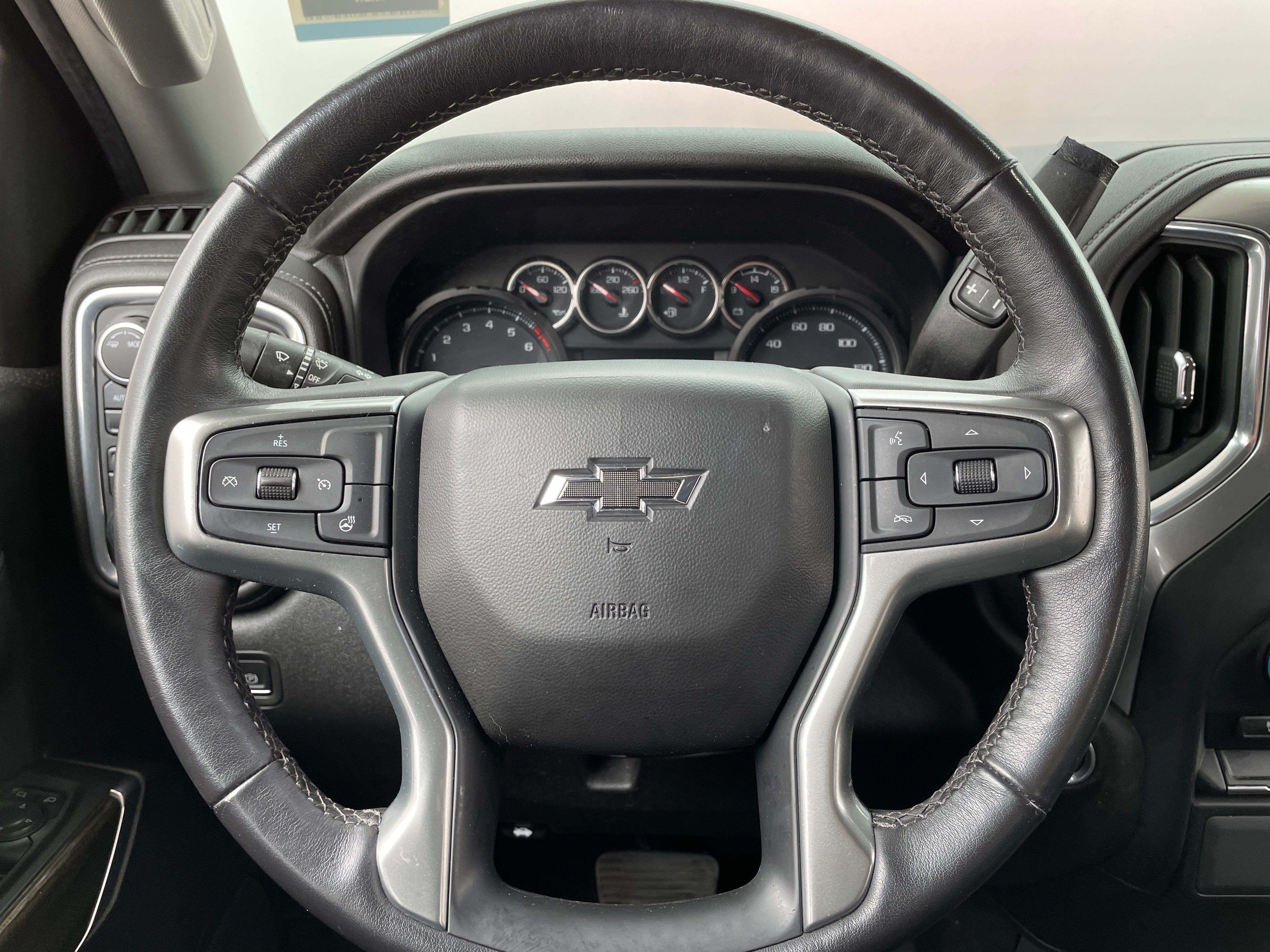 2022 Chevrolet Silverado 1500 Limited RST 5