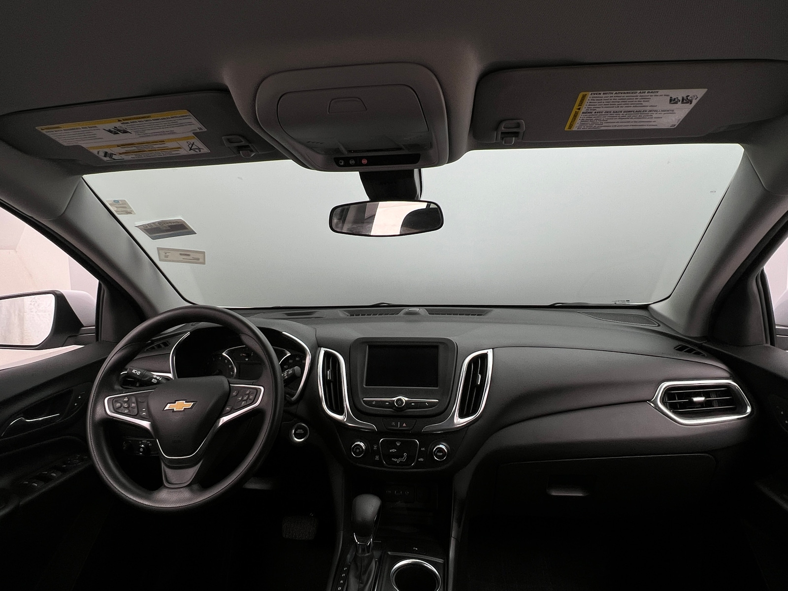 Thumbnail: 2023 Chevrolet Equinox - 3