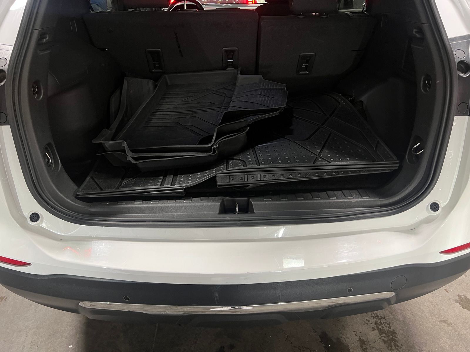 Thumbnail: 2023 Chevrolet Equinox - 7