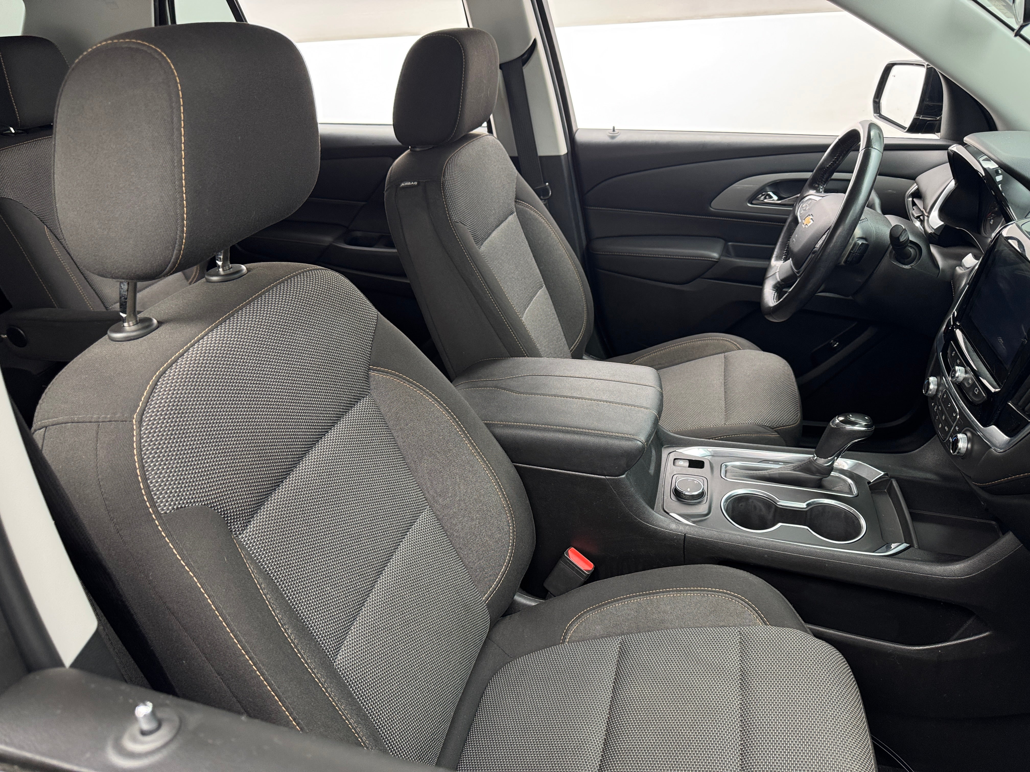 2019 Chevrolet Traverse LT 2