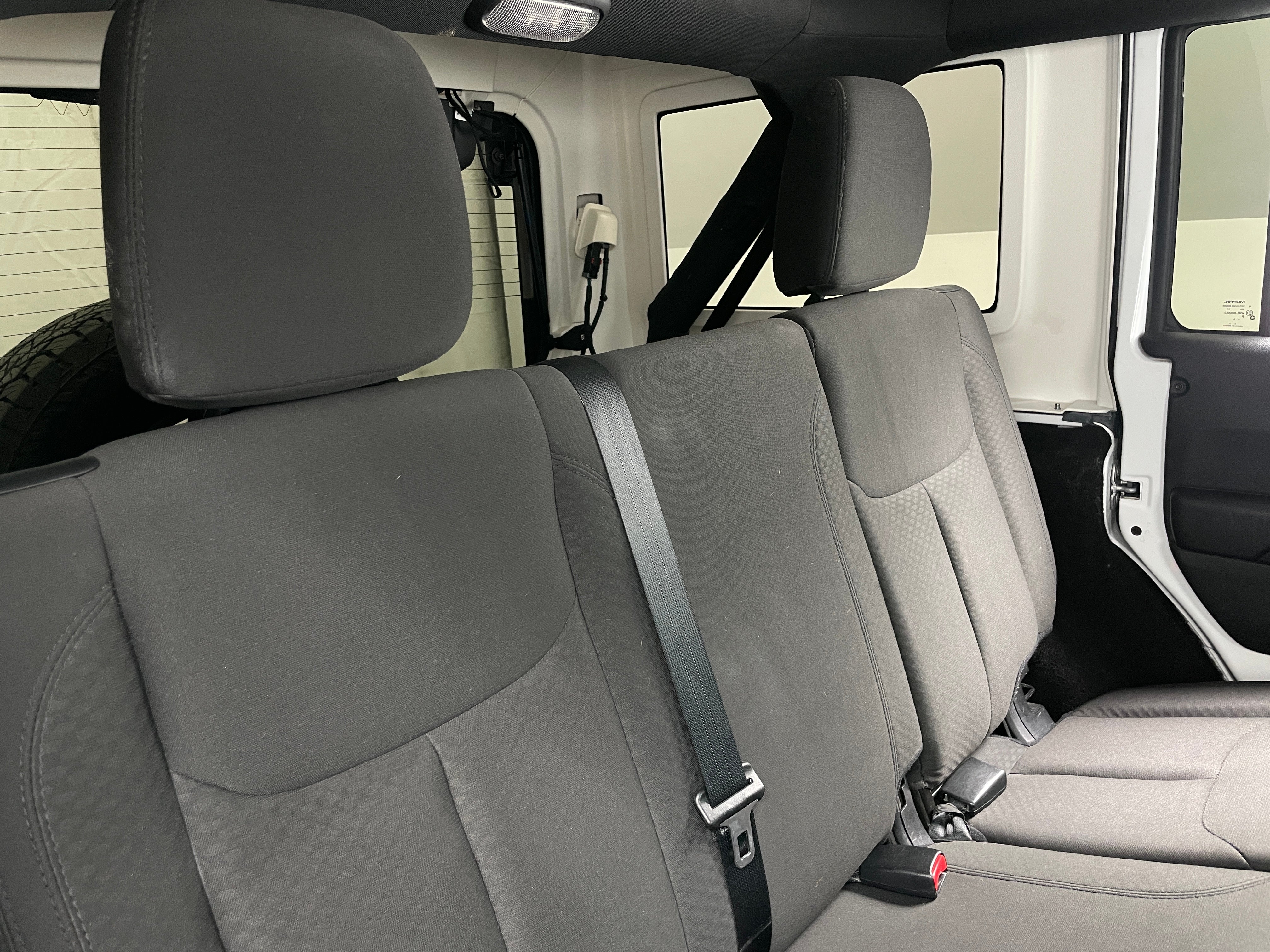2016 Jeep Wrangler Unlimited Sport S 6