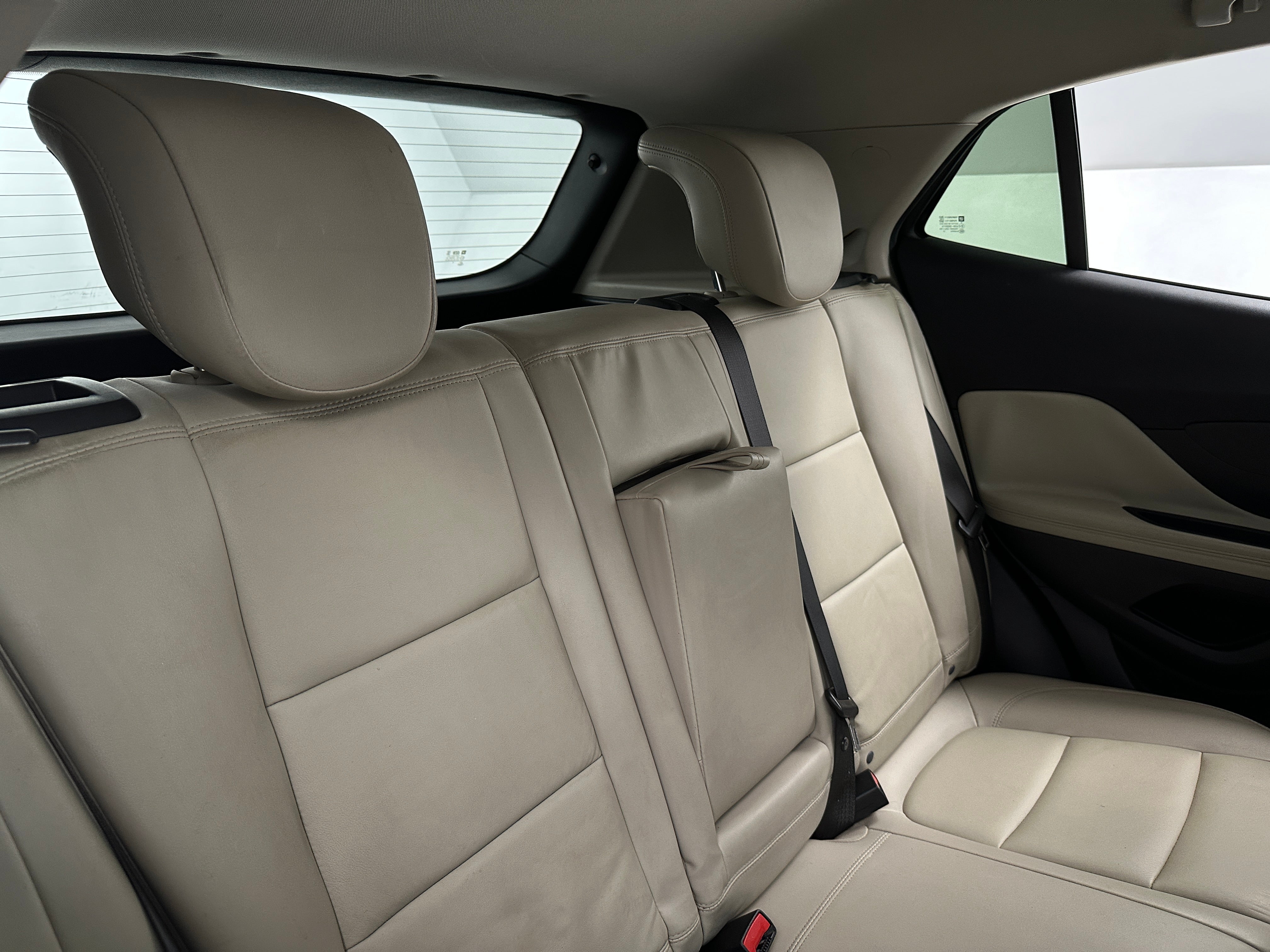 2019 Buick Encore Essence 5