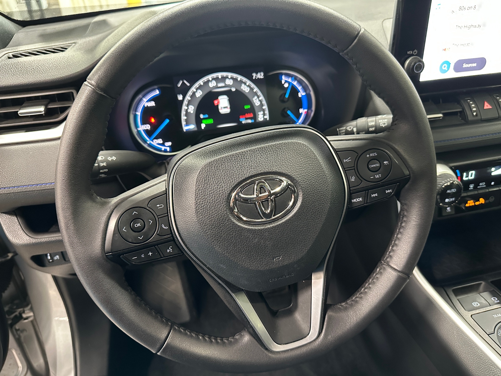 Thumbnail: 2024 Toyota RAV4 - 5