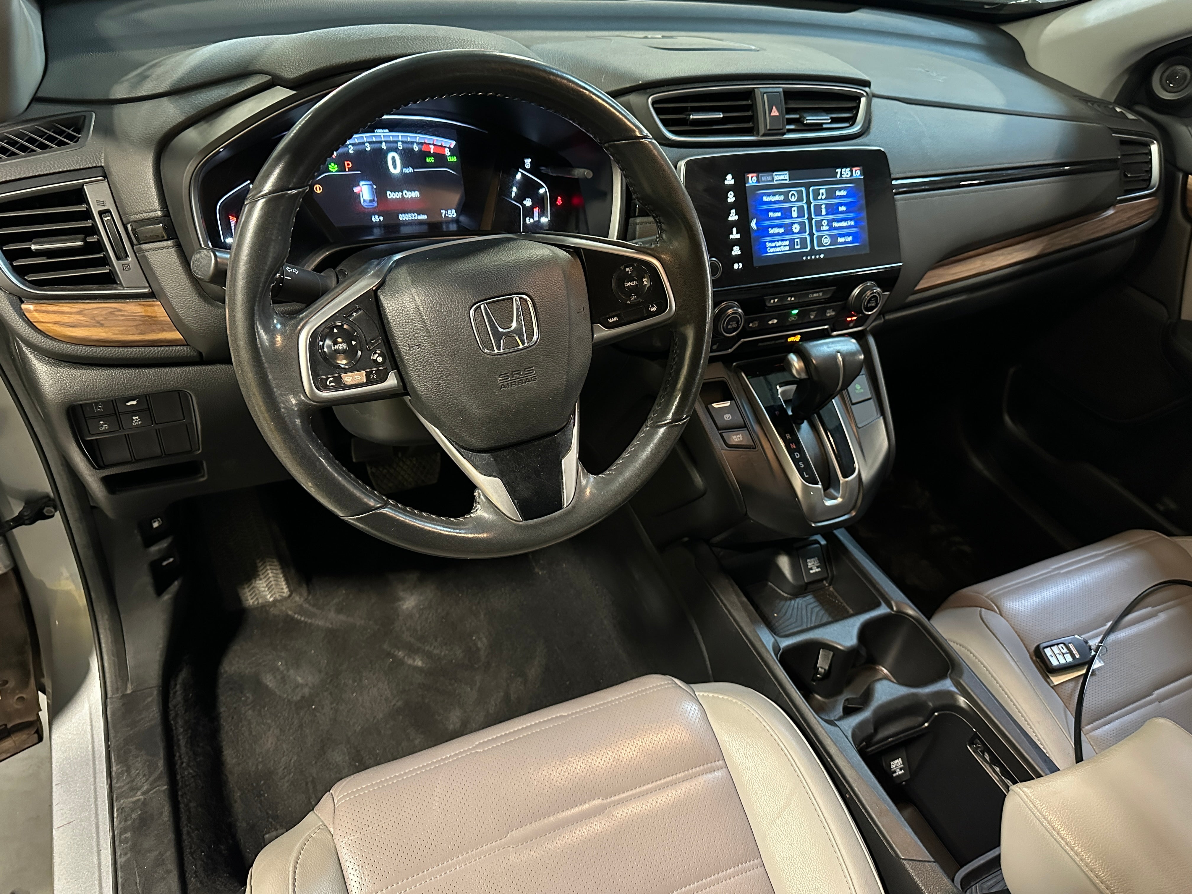 2019 Honda CR-V Touring 2