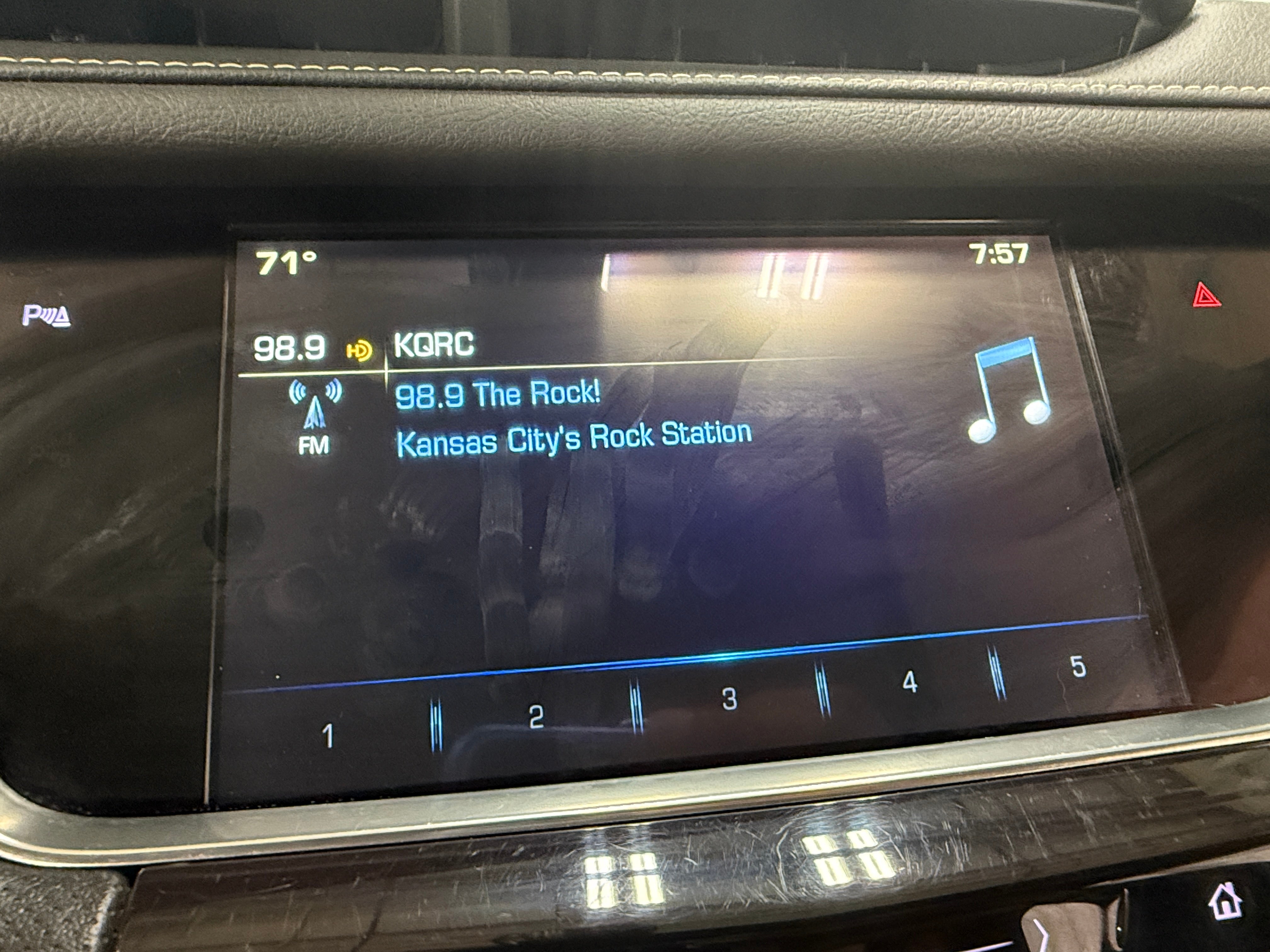 2019 Cadillac XT5 Base 3