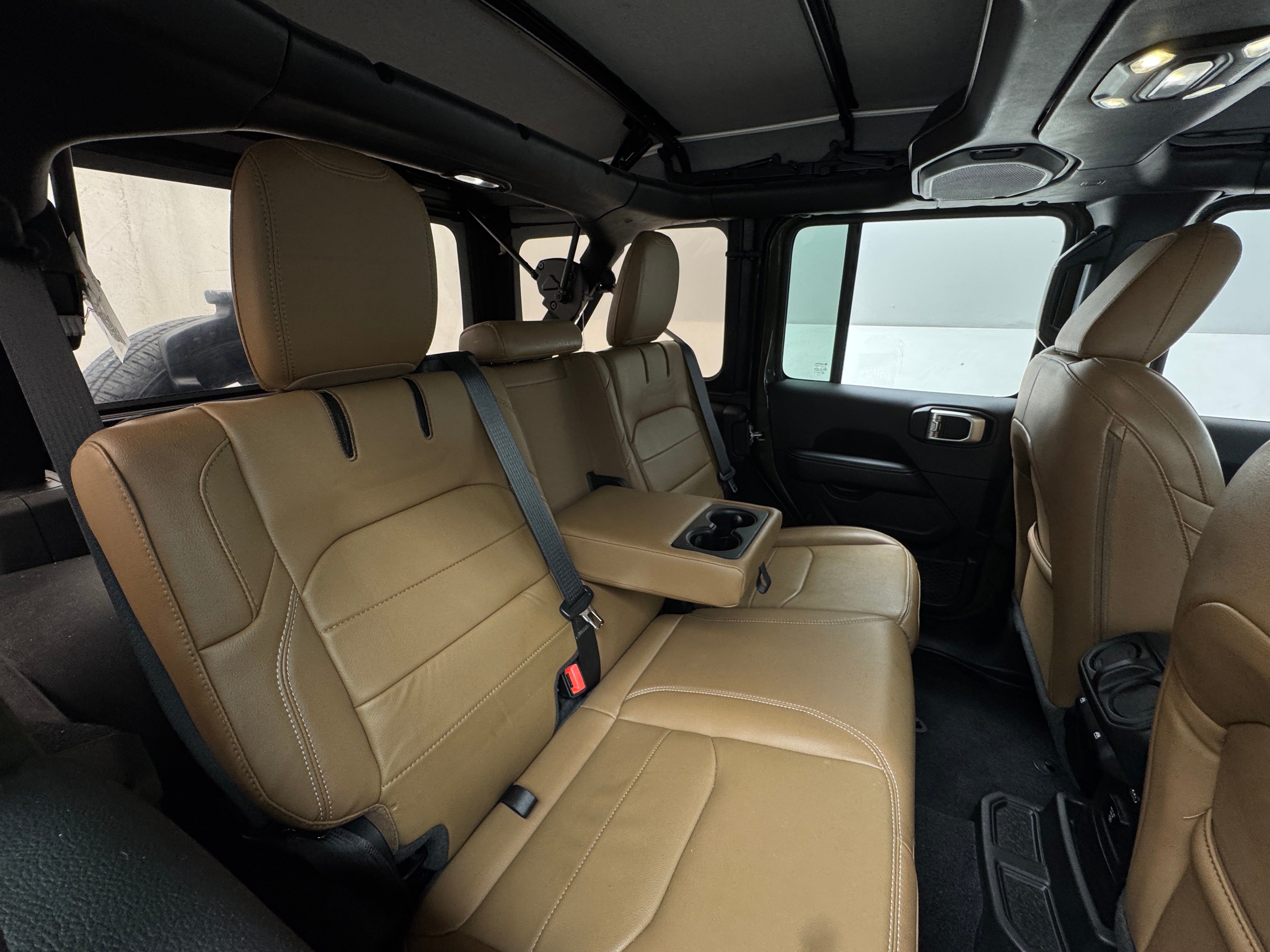 2022 Jeep Wrangler Unlimited Sahara 4xe 6