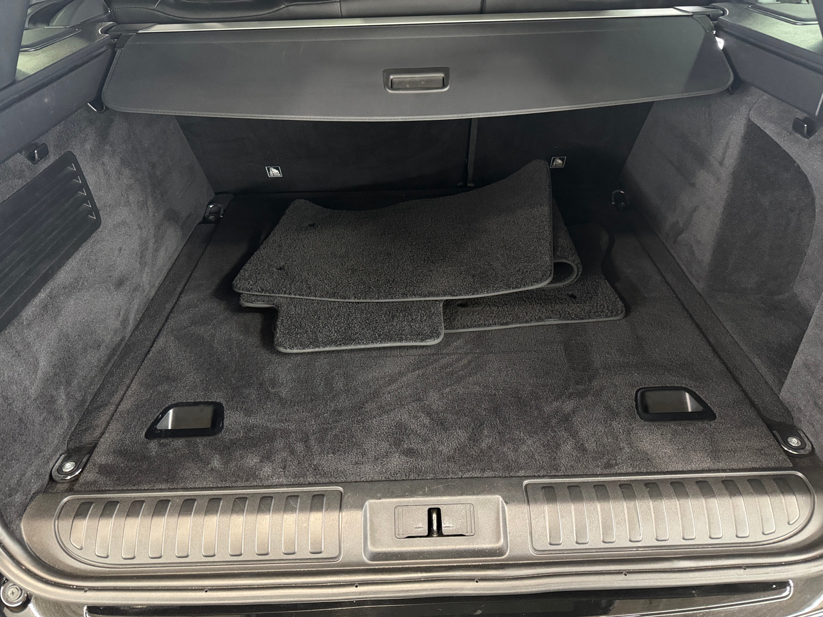 Thumbnail: 2021 Land Rover Range Rover Sport - 6