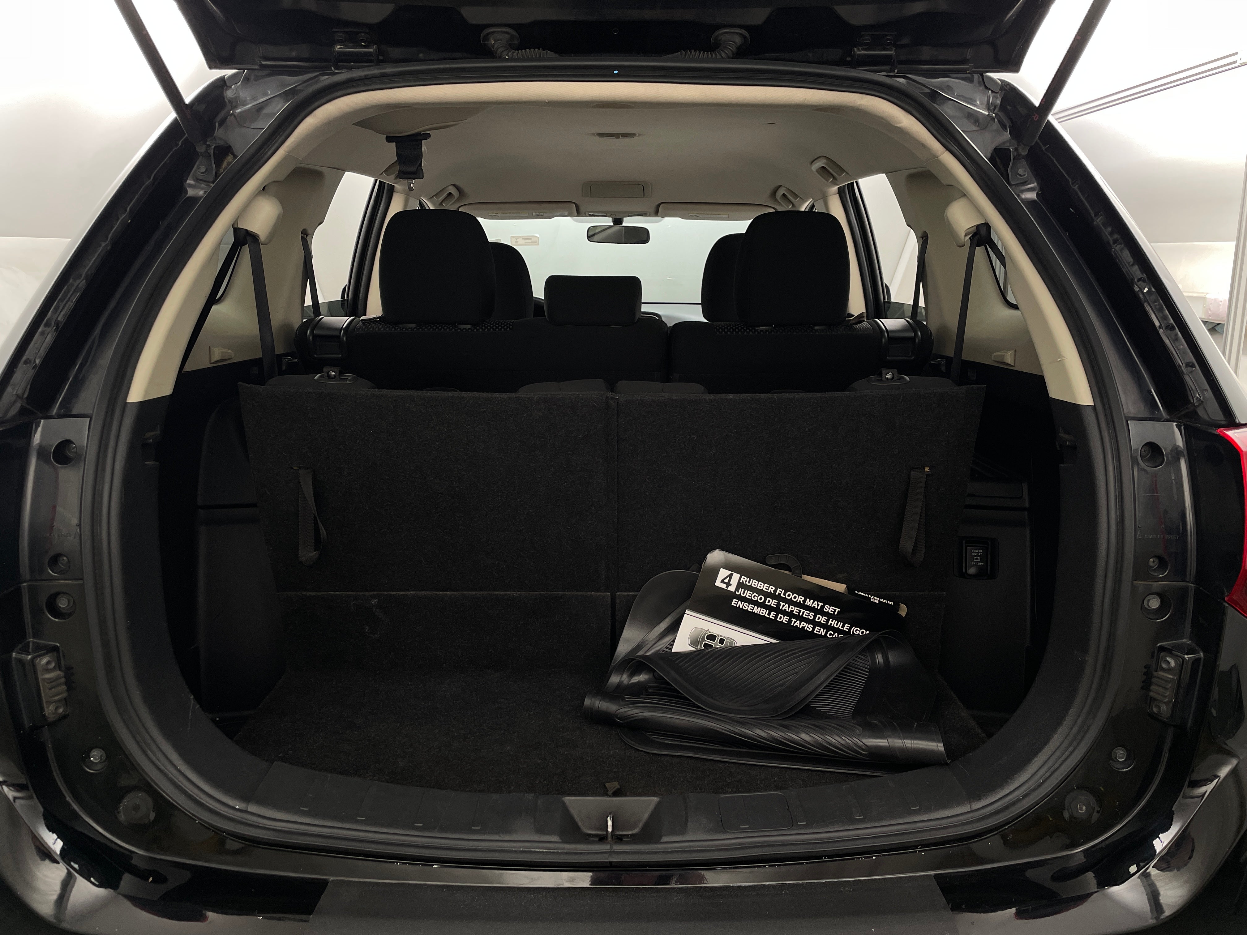 2018 Mitsubishi Outlander ES 7