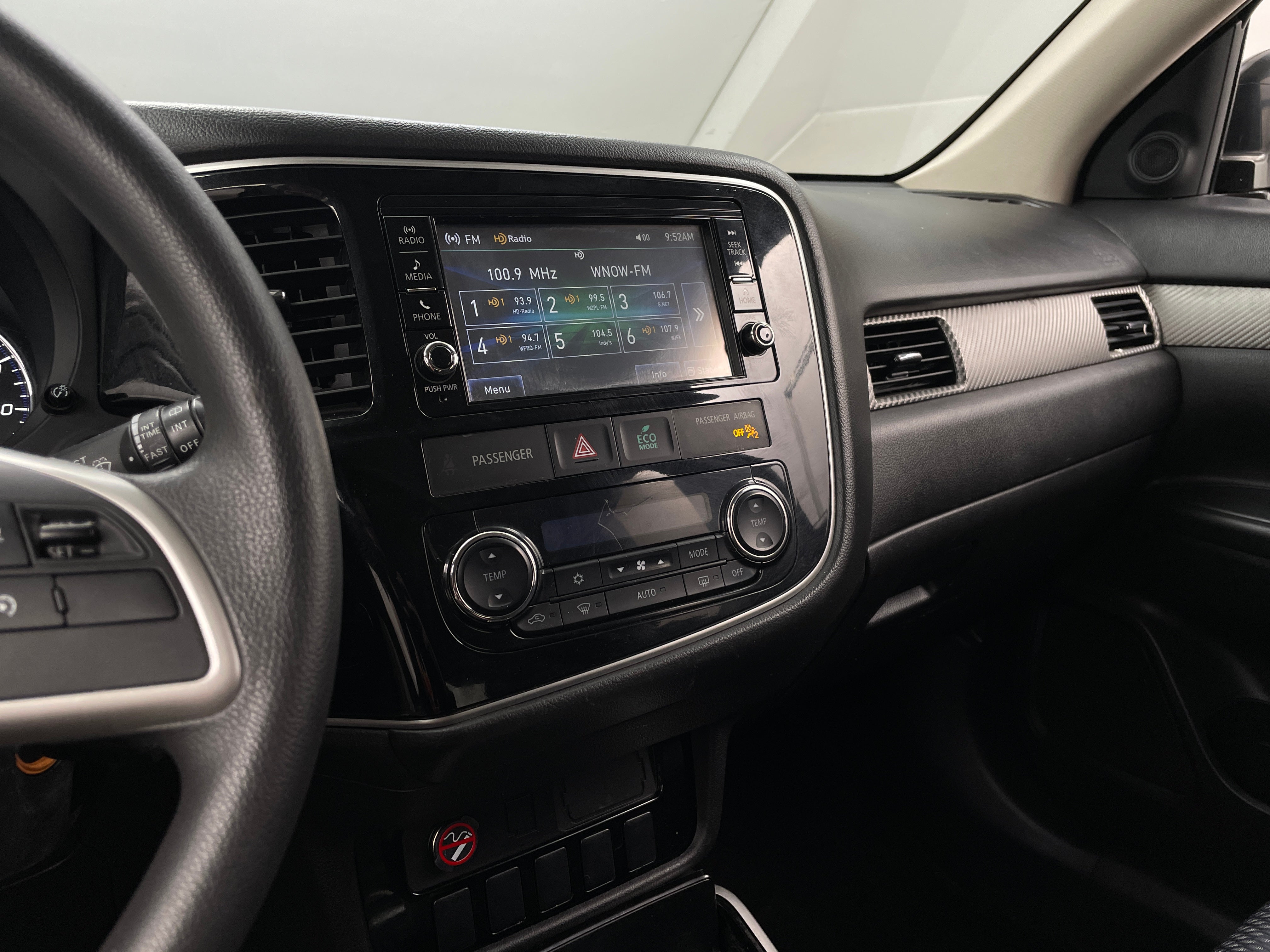 2018 Mitsubishi Outlander ES 4