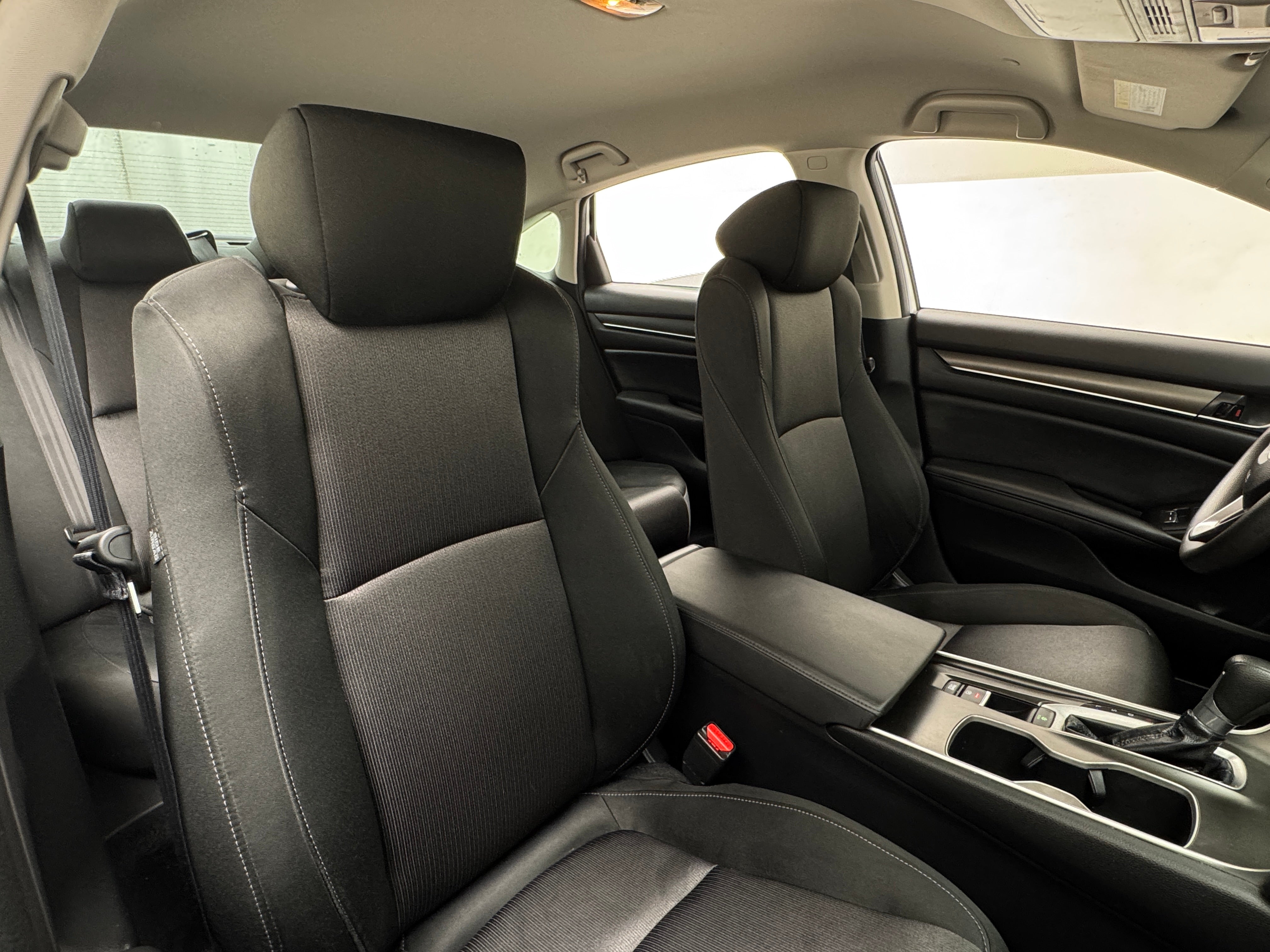 2019 Honda Accord LX 2