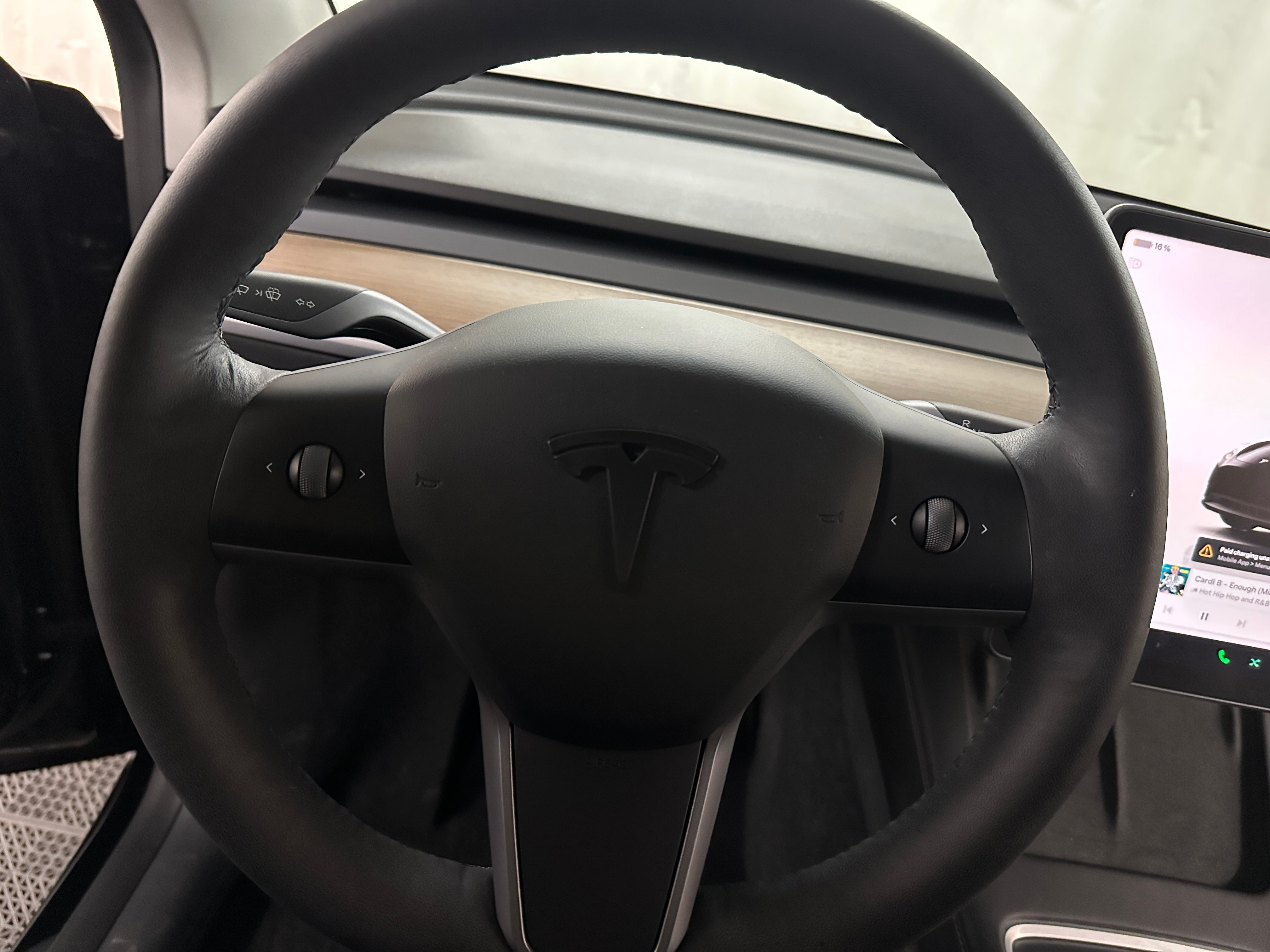 2022 Tesla Model Y Long Range 3