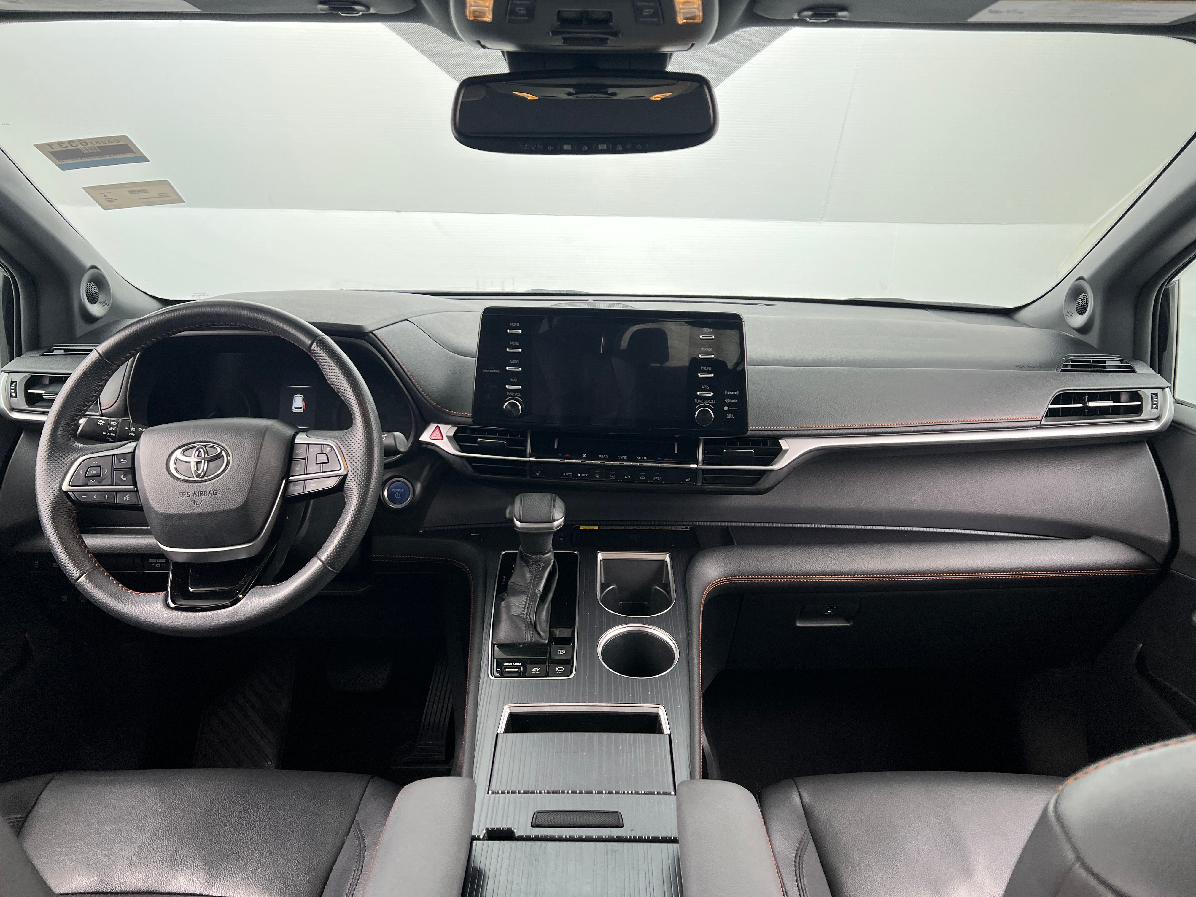 2021 Toyota Sienna XSE 3