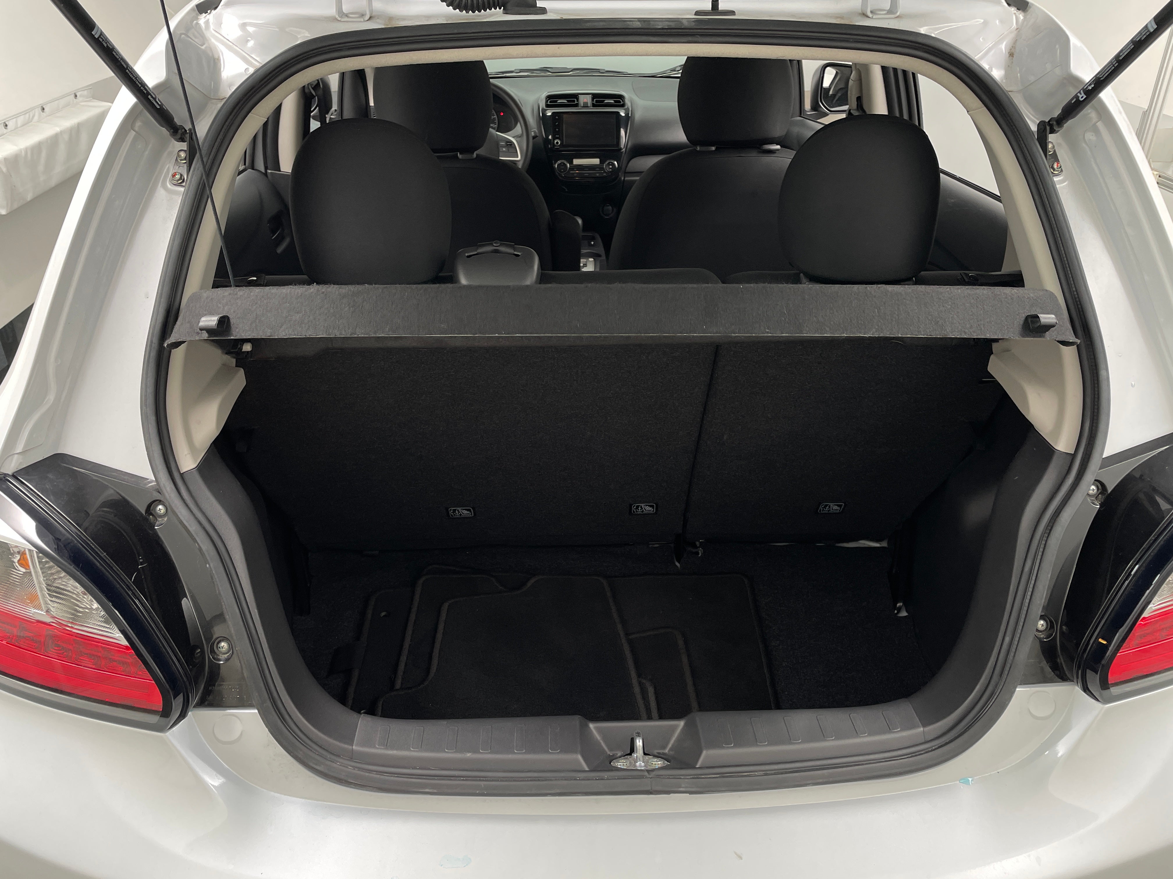 2024 Mitsubishi Mirage LE 7