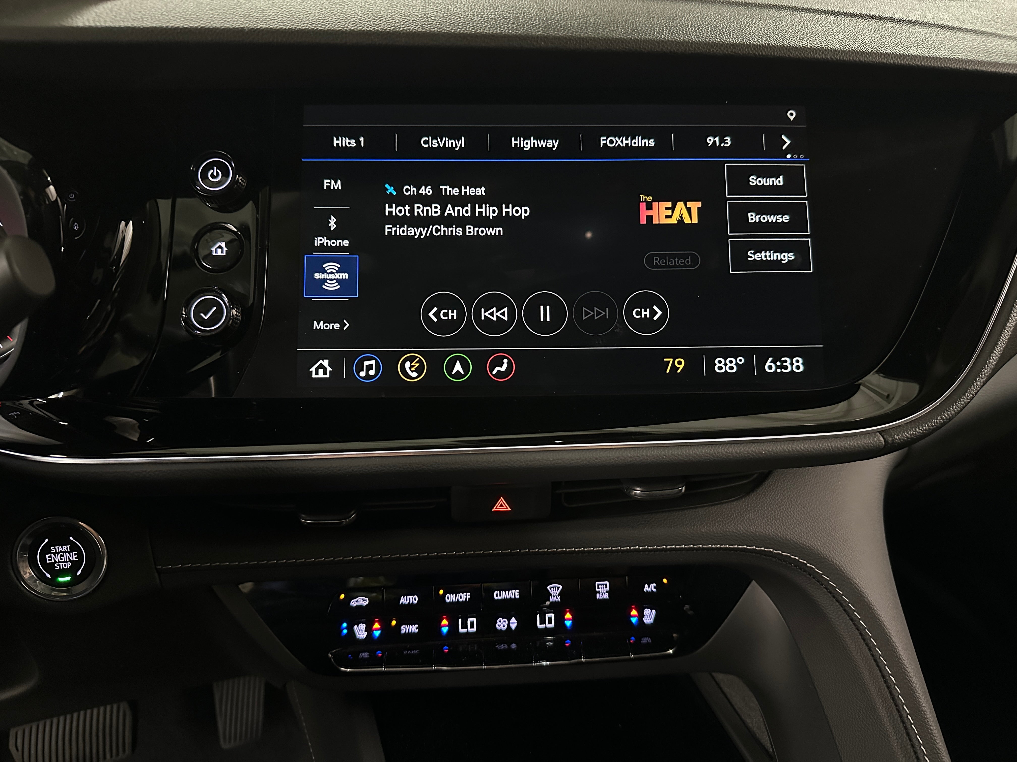 2023 Buick Envision Avenir 3