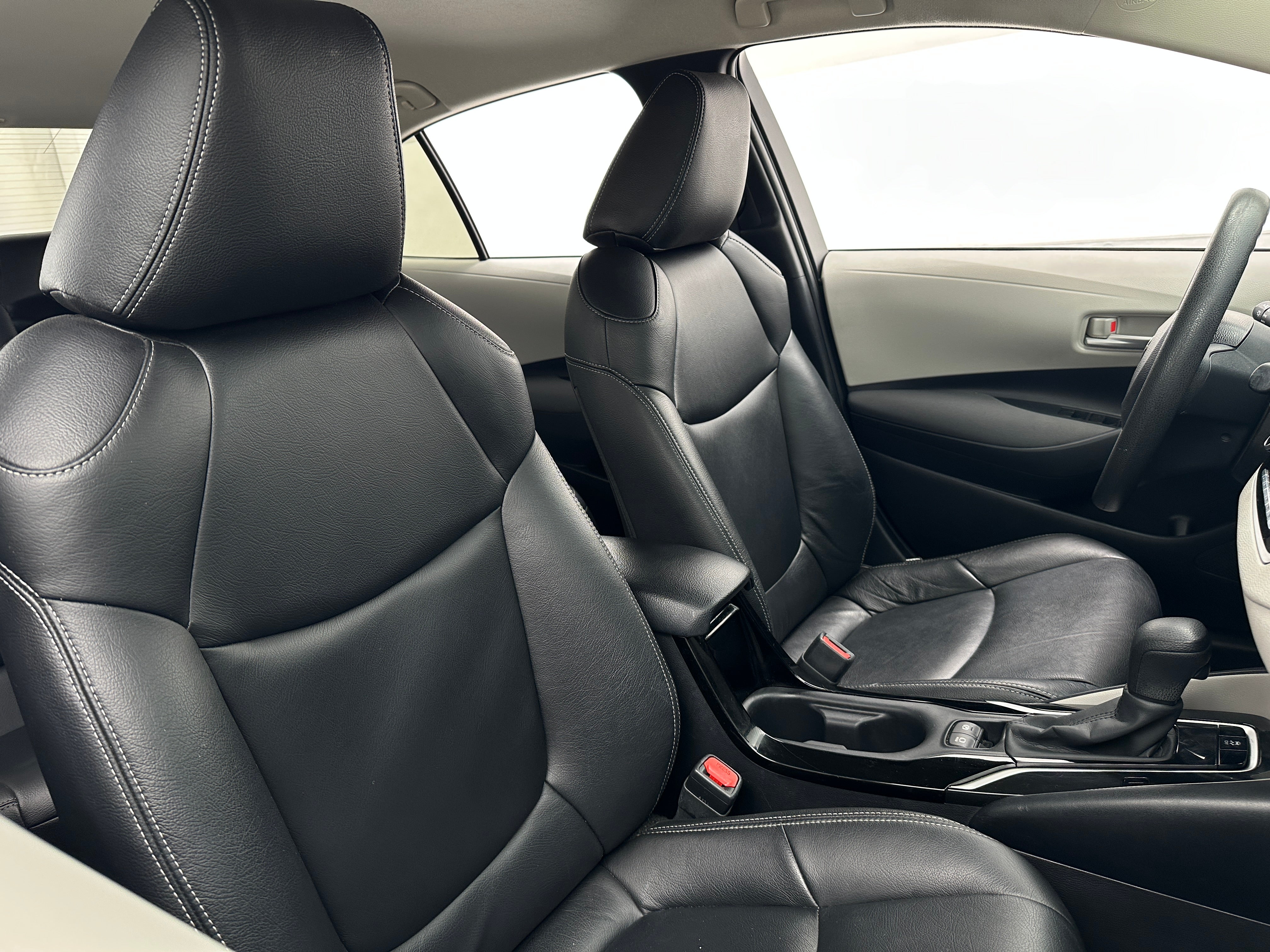 2020 Toyota Corolla LE 2