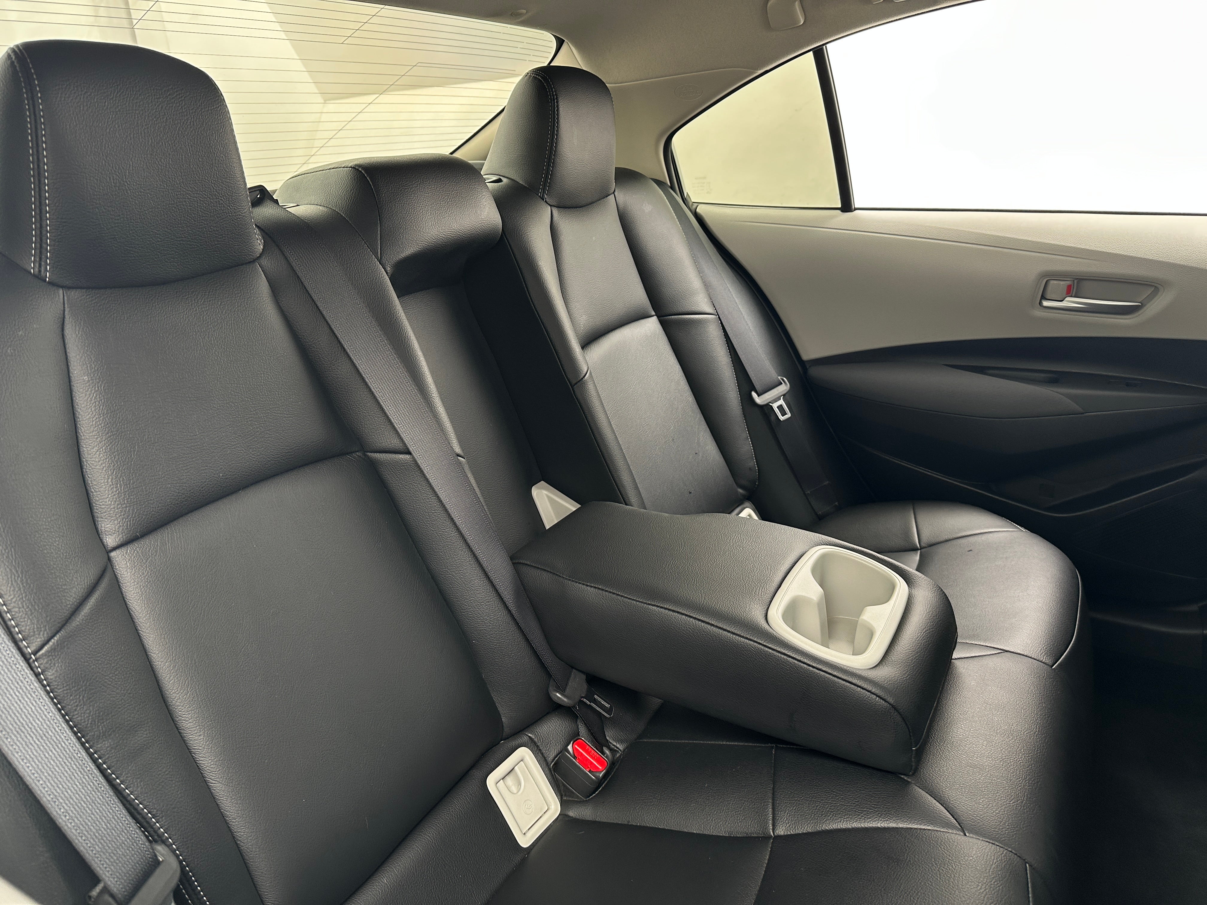 2020 Toyota Corolla LE 6