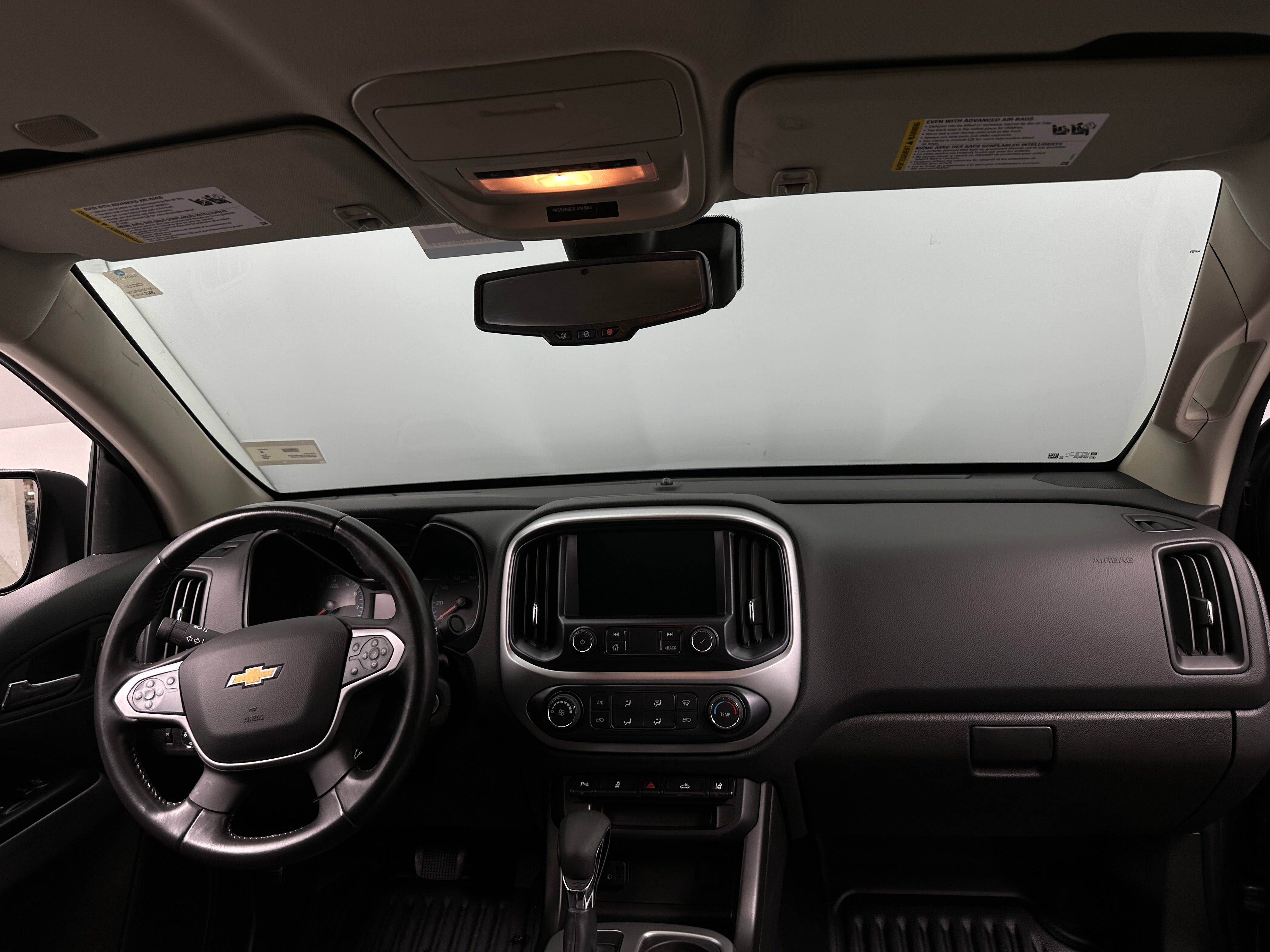 2022 Chevrolet Colorado LT 3