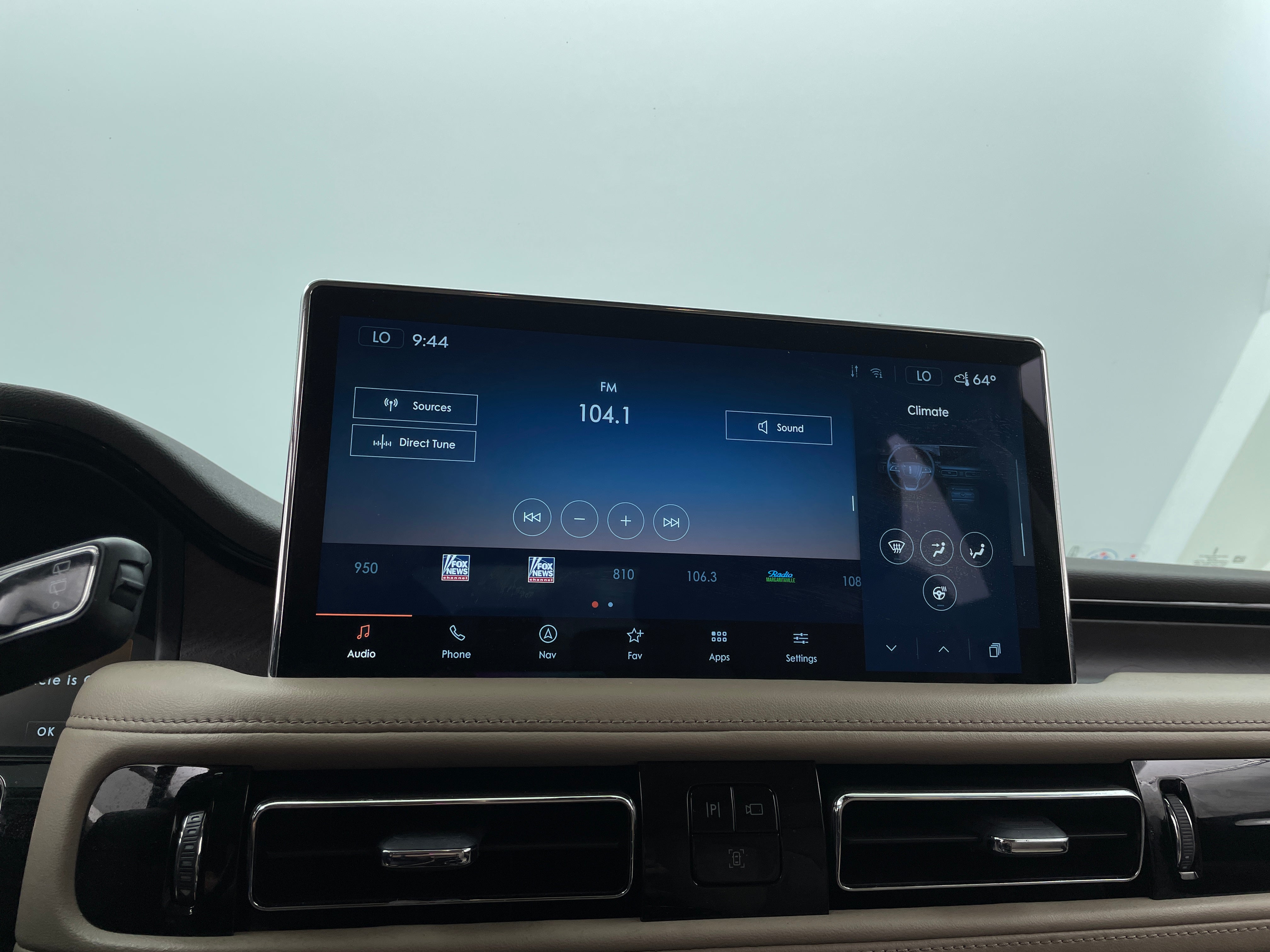 2022 Lincoln Nautilus Reserve 3