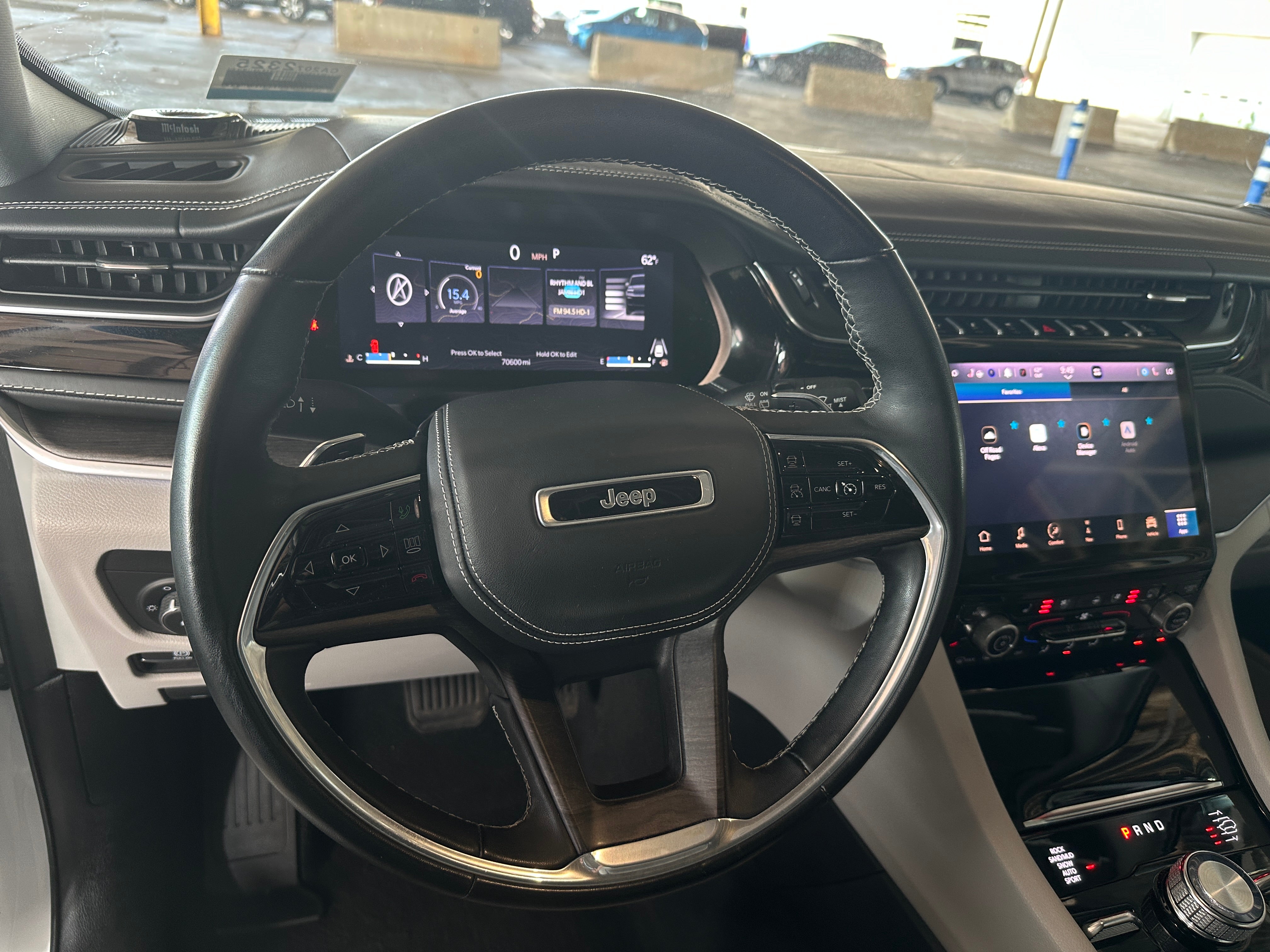 2022 Jeep Grand Cherokee L Overland 4