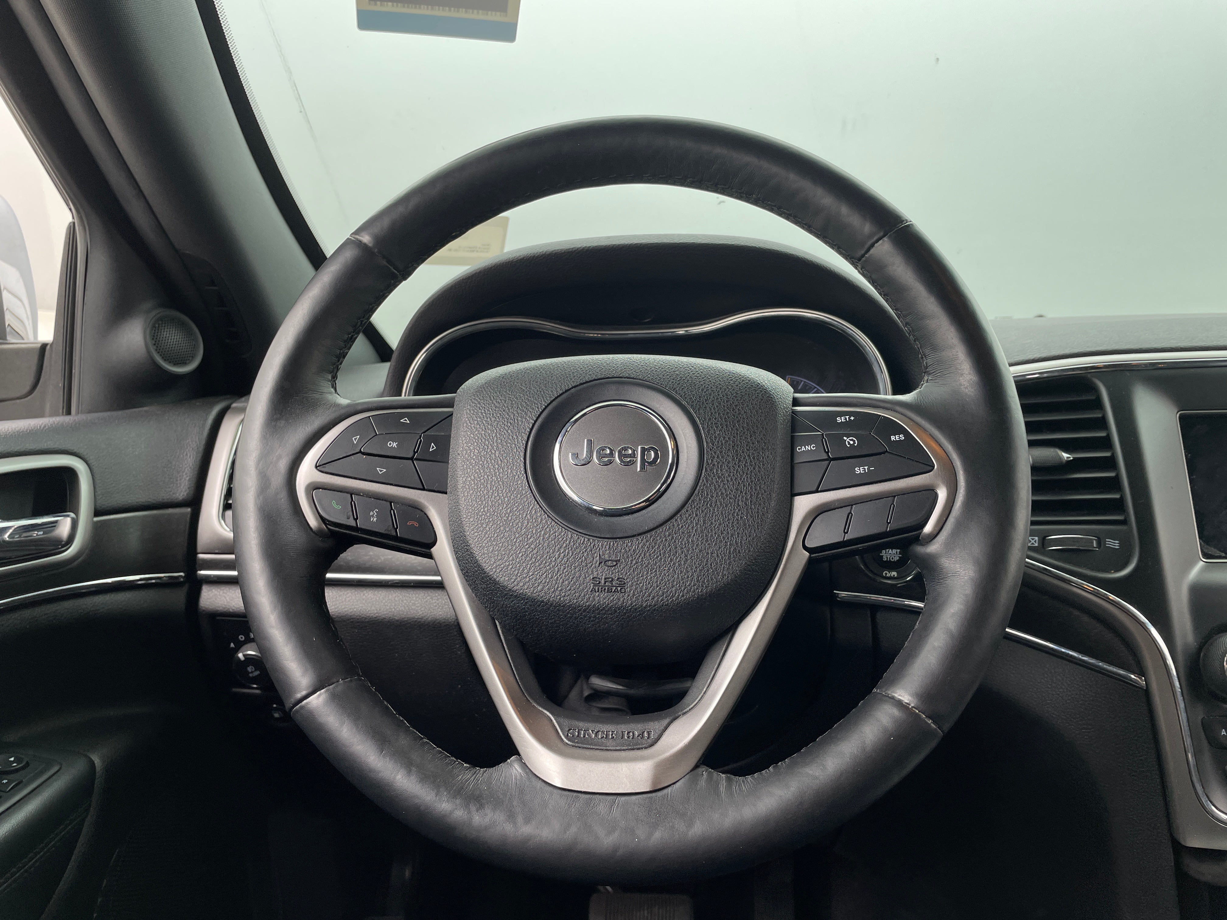 2018 Jeep Grand Cherokee Limited Edition 4