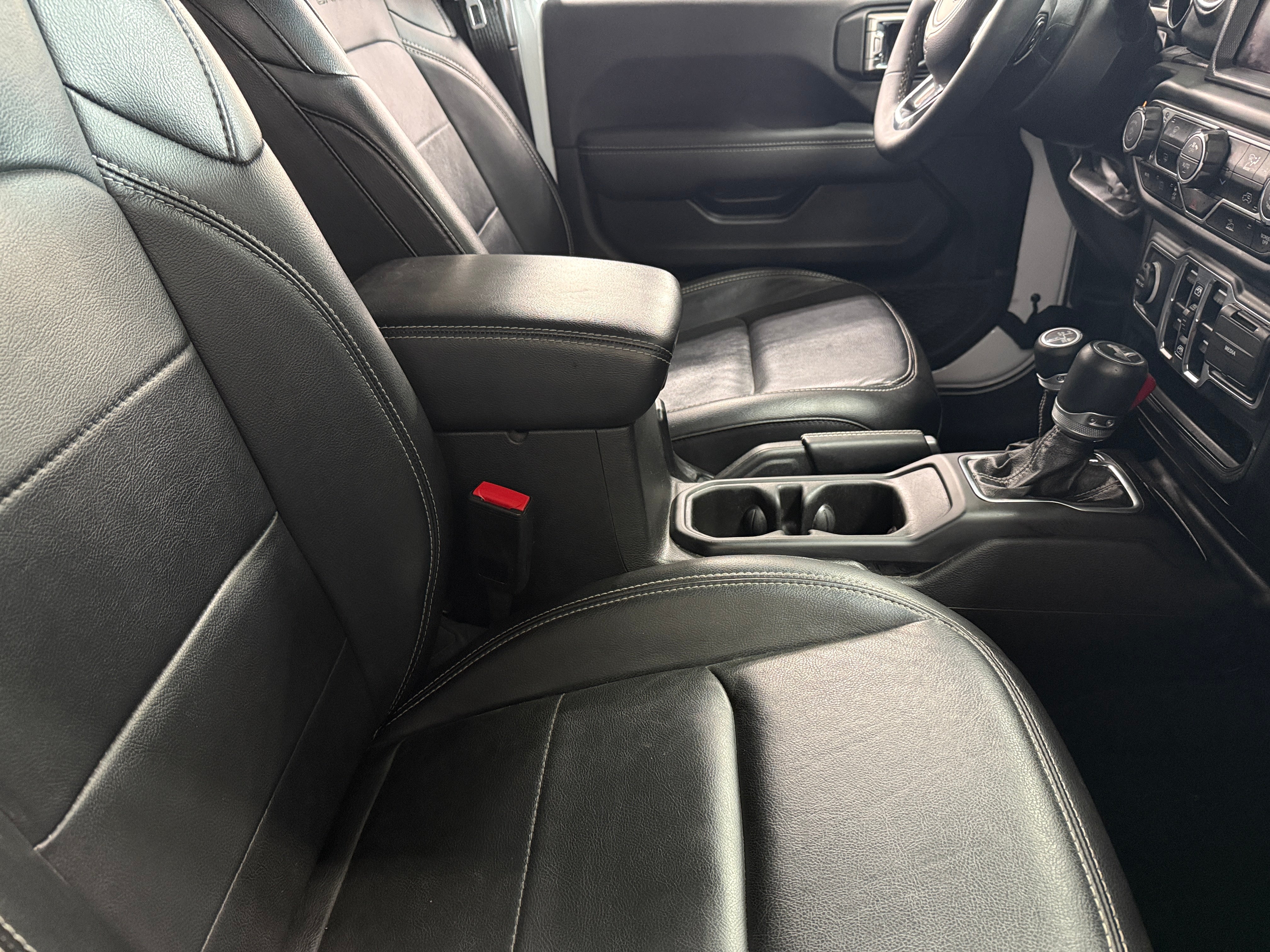 2023 Jeep Wrangler Sahara 4xe 2