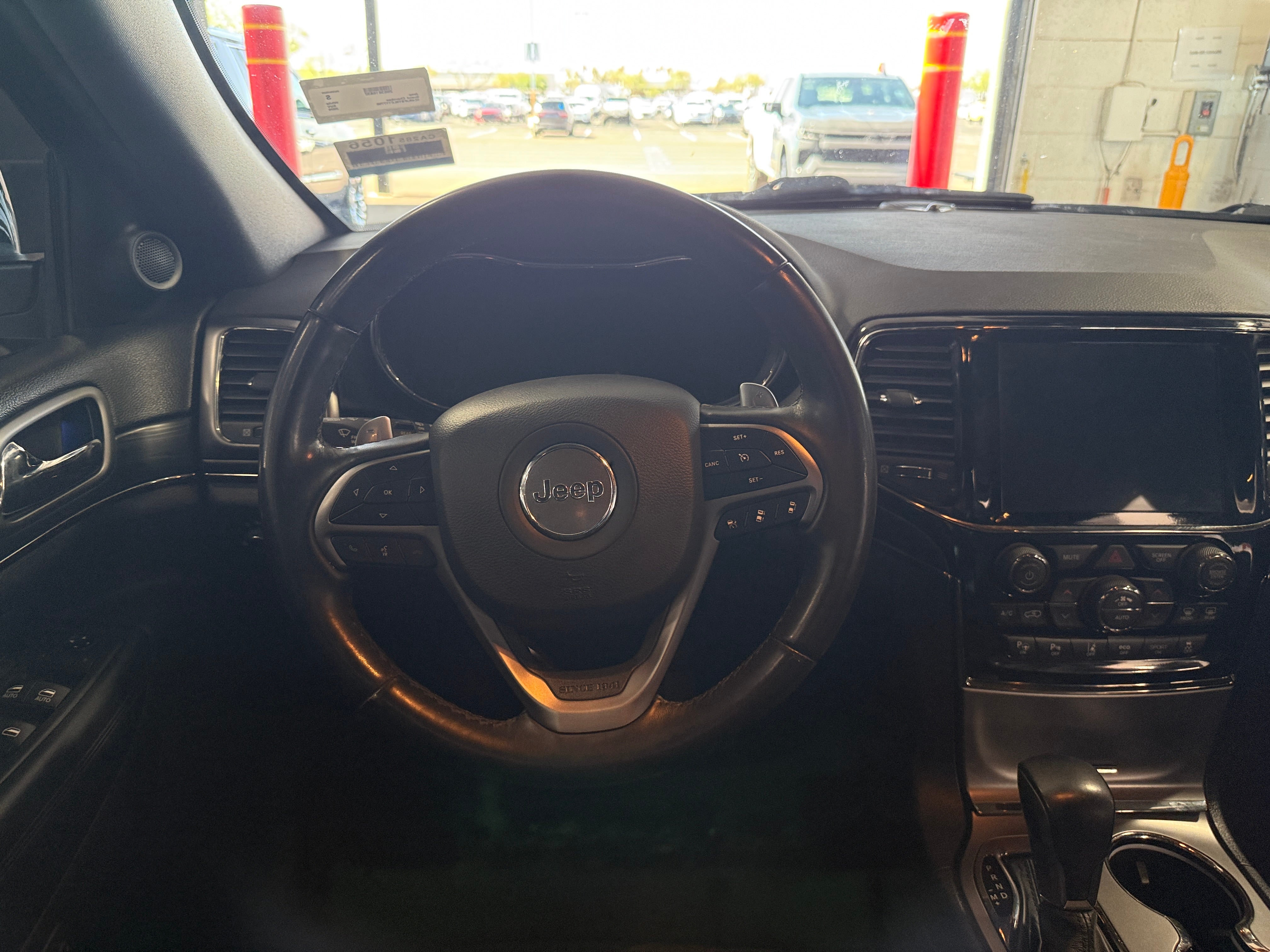Thumbnail: 2020 Jeep Grand Cherokee - 4