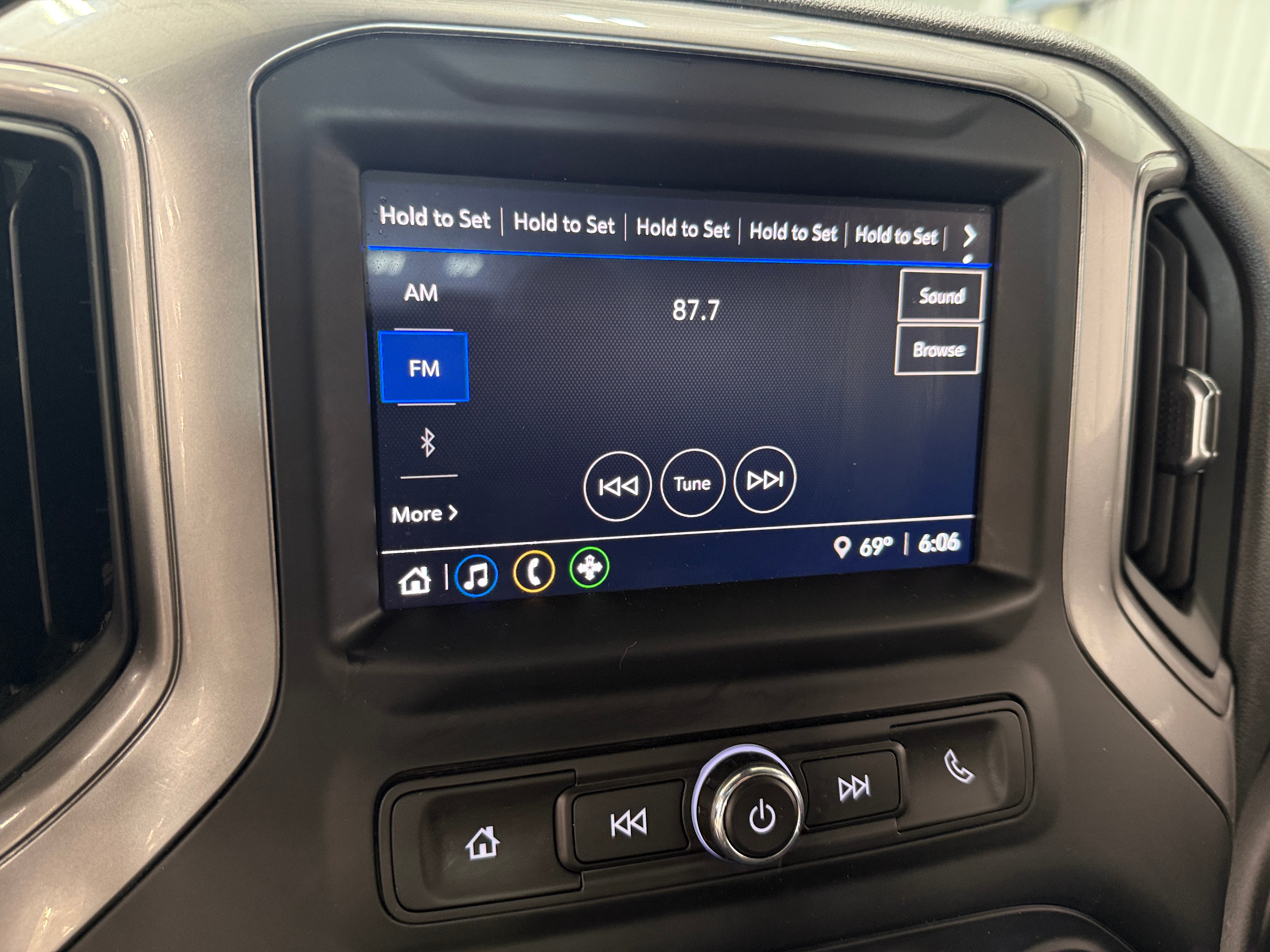 2024 Chevrolet Silverado 1500 Work Truck 3