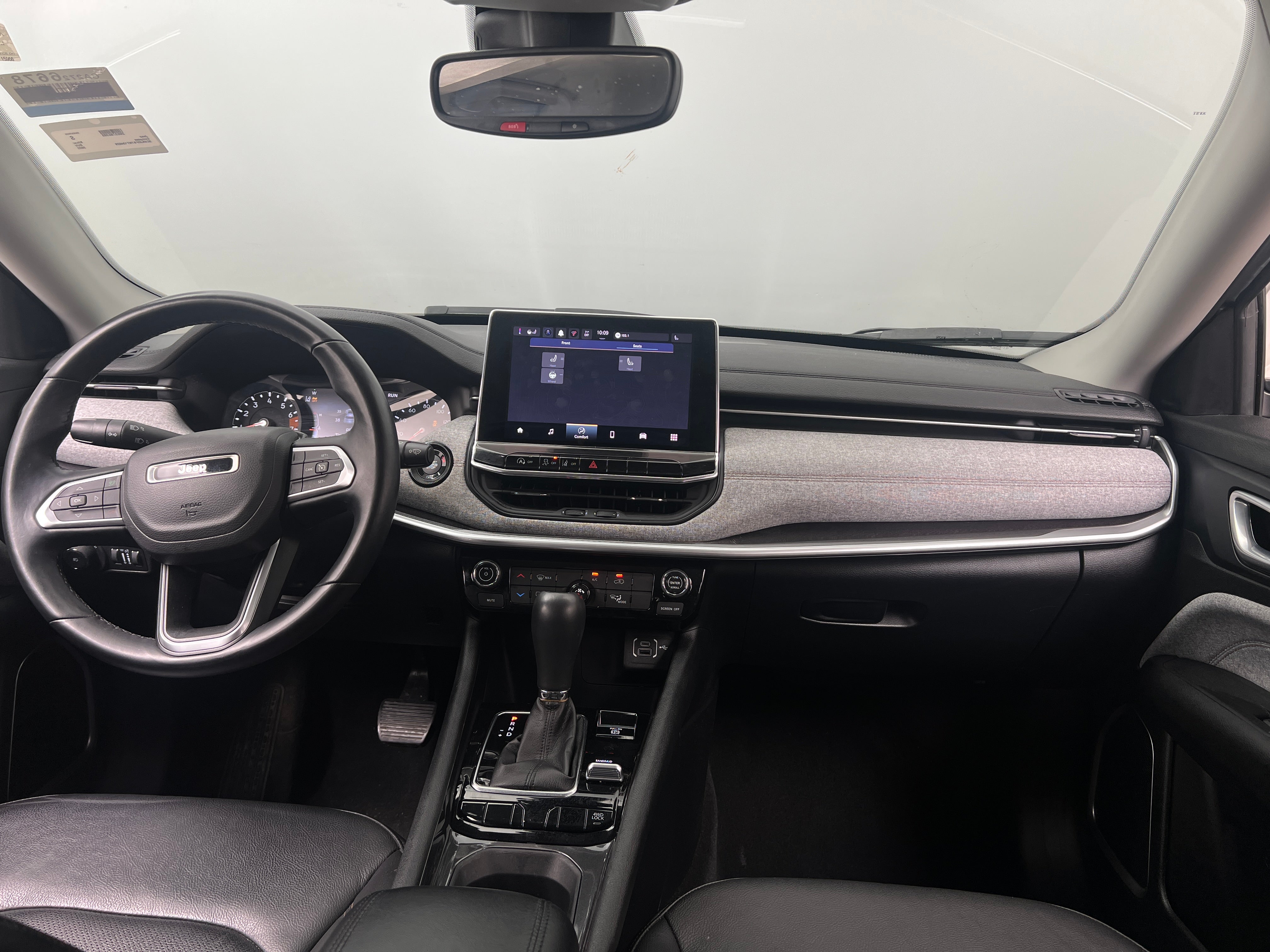 Thumbnail: 2022 Jeep Compass - 2