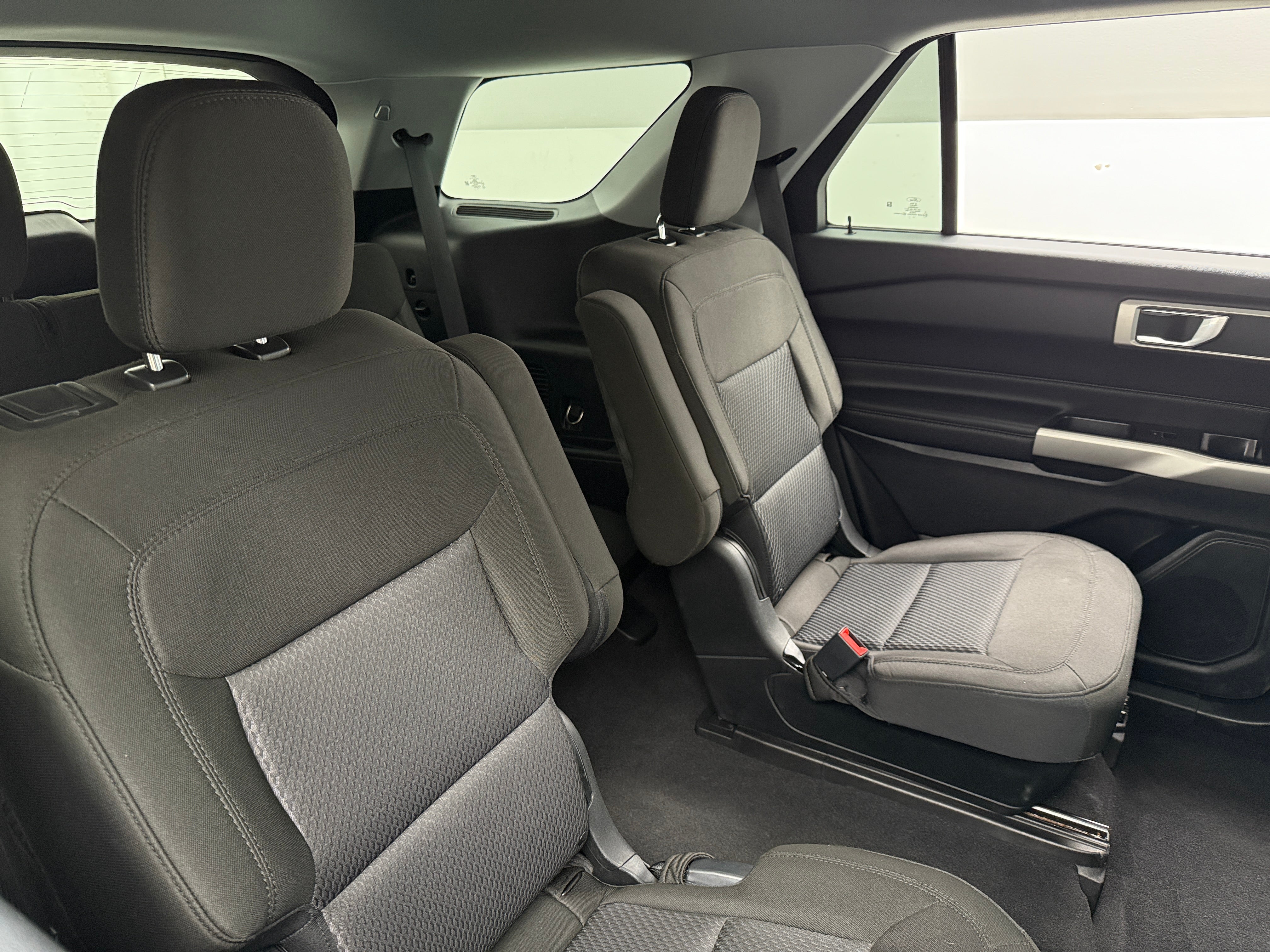 2022 Ford Explorer XLT 6