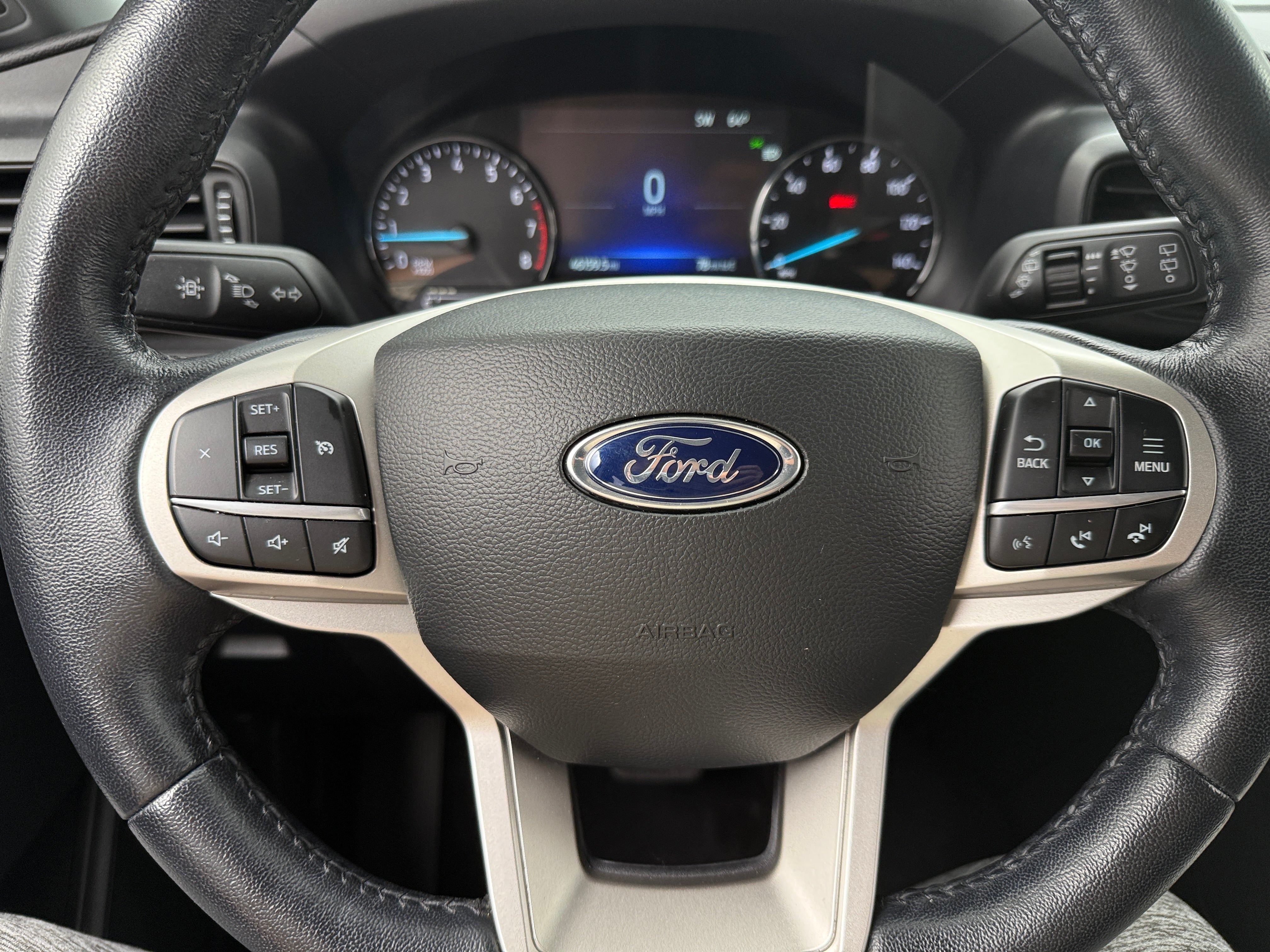 2022 Ford Explorer XLT 5