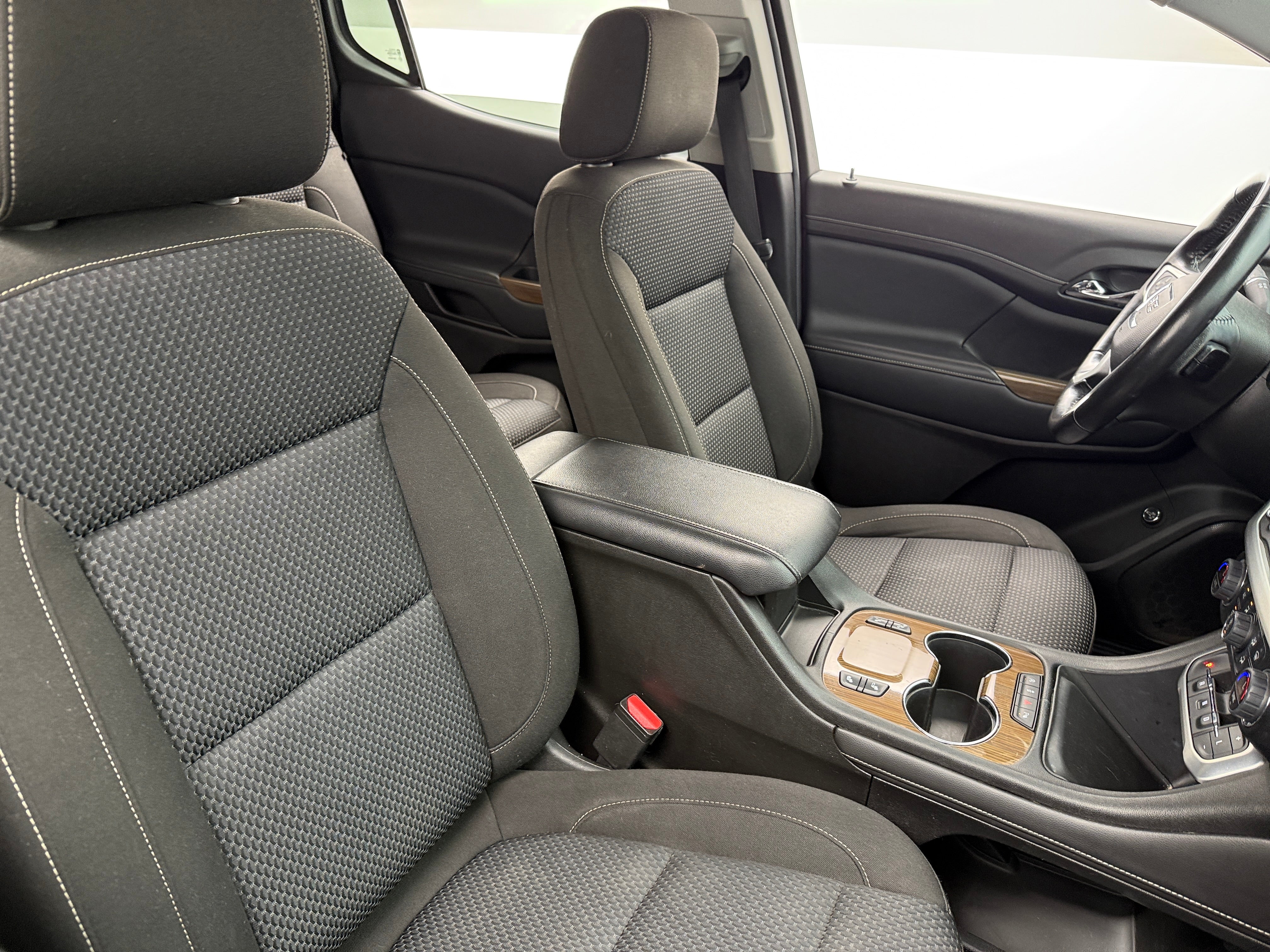 Thumbnail: 2020 GMC Acadia - 2