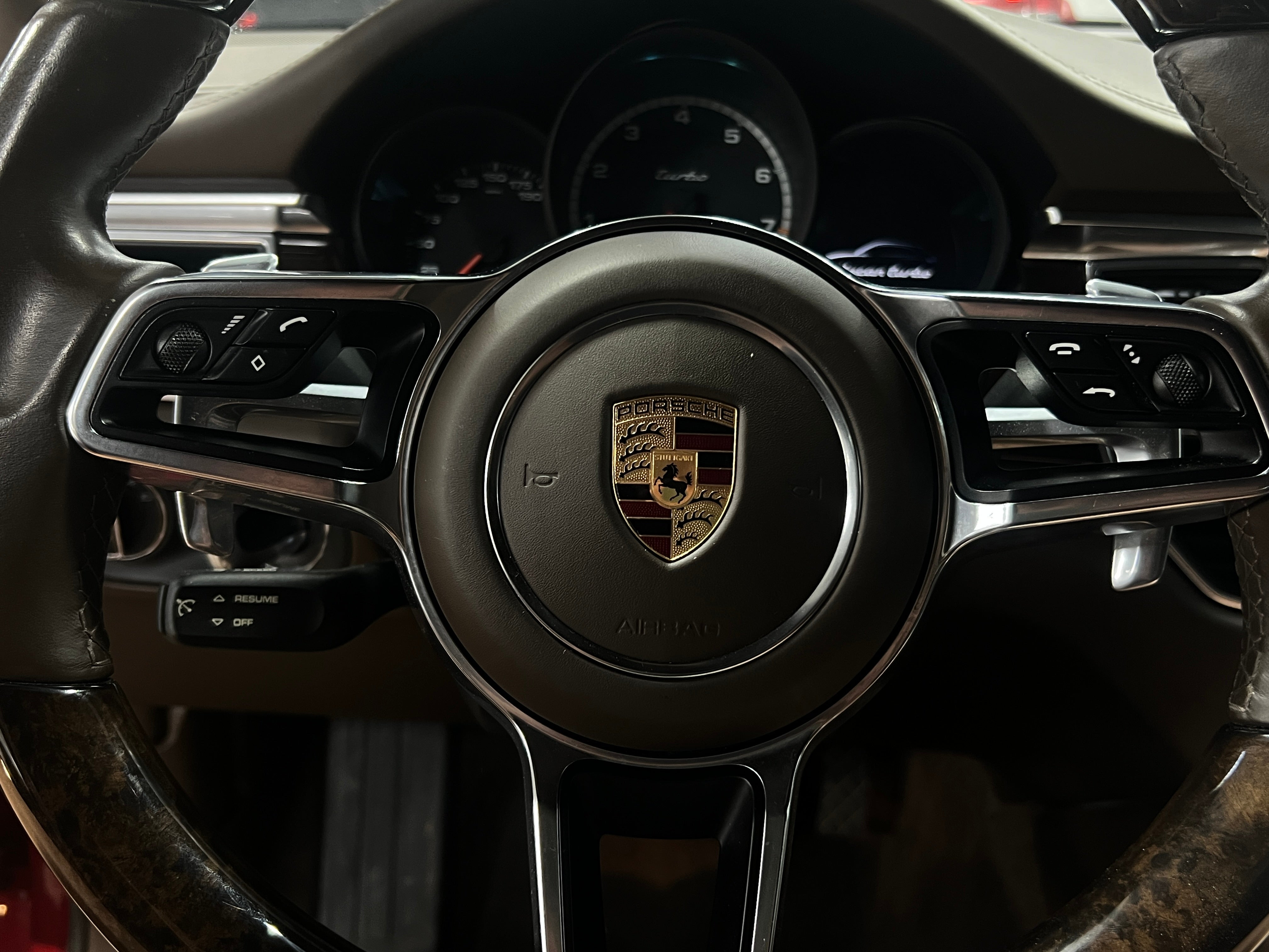2016 Porsche Macan Turbo 4