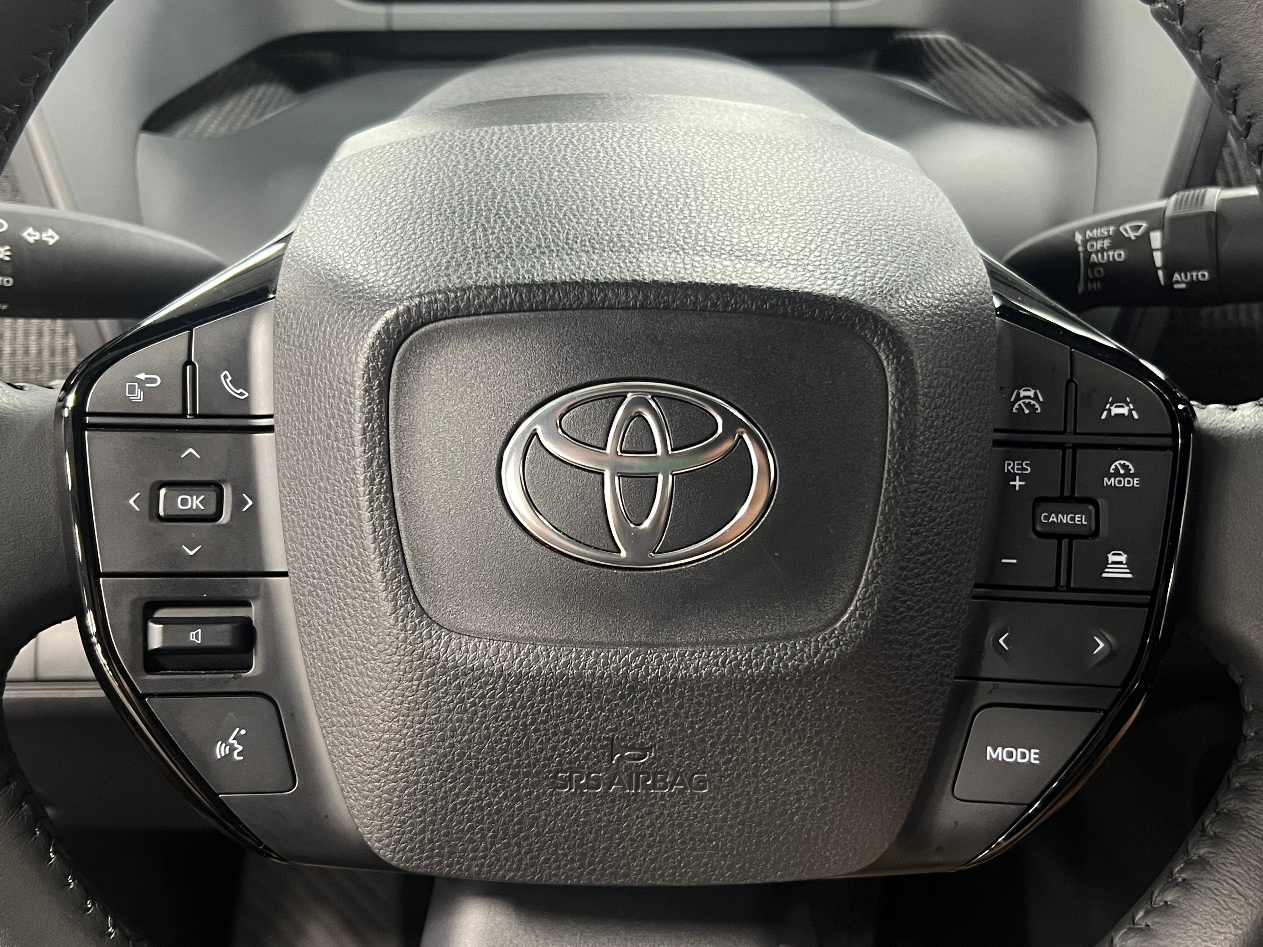 2024 Toyota bZ4X XLE 4