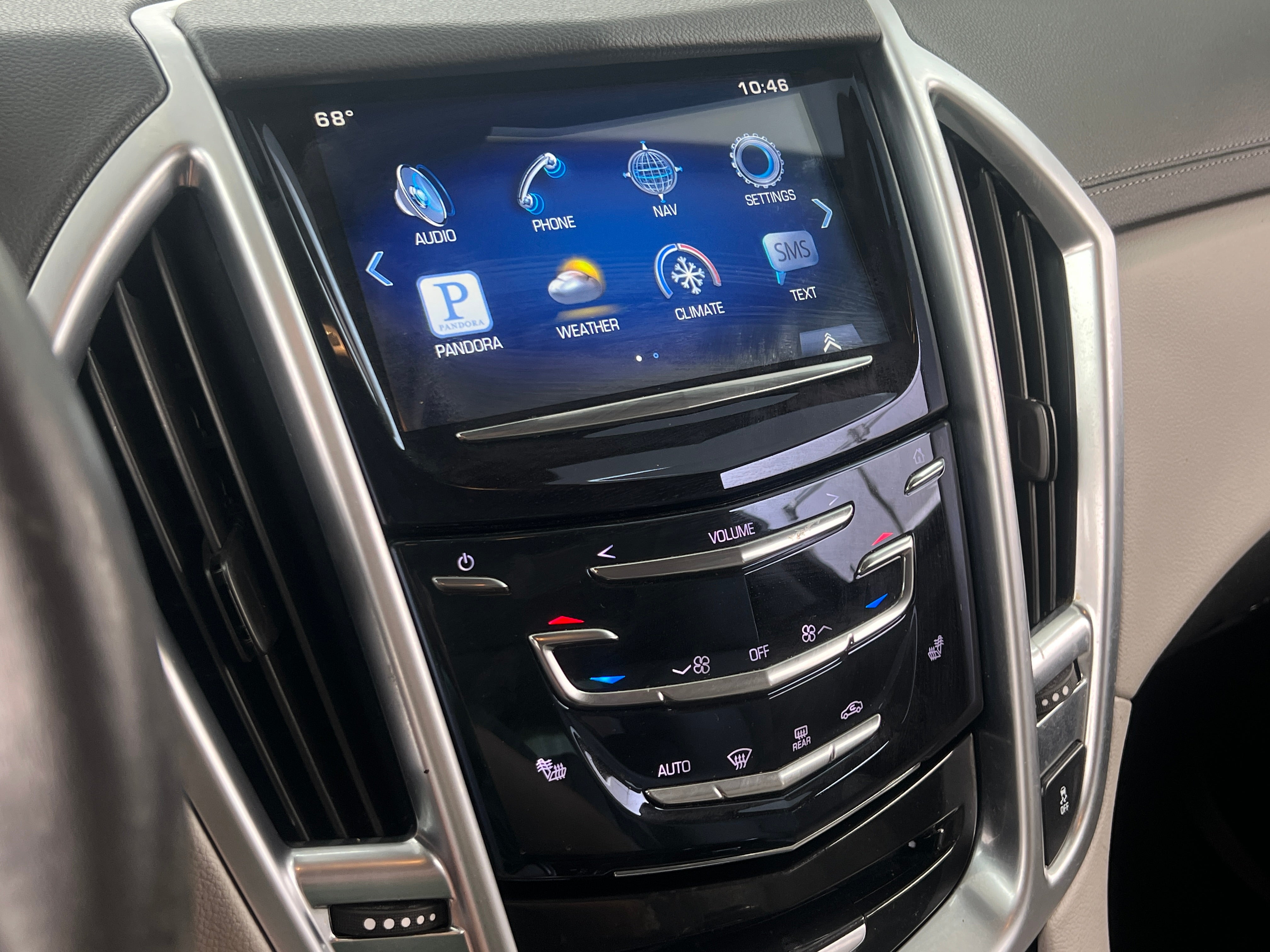 2015 Cadillac SRX Luxury 3