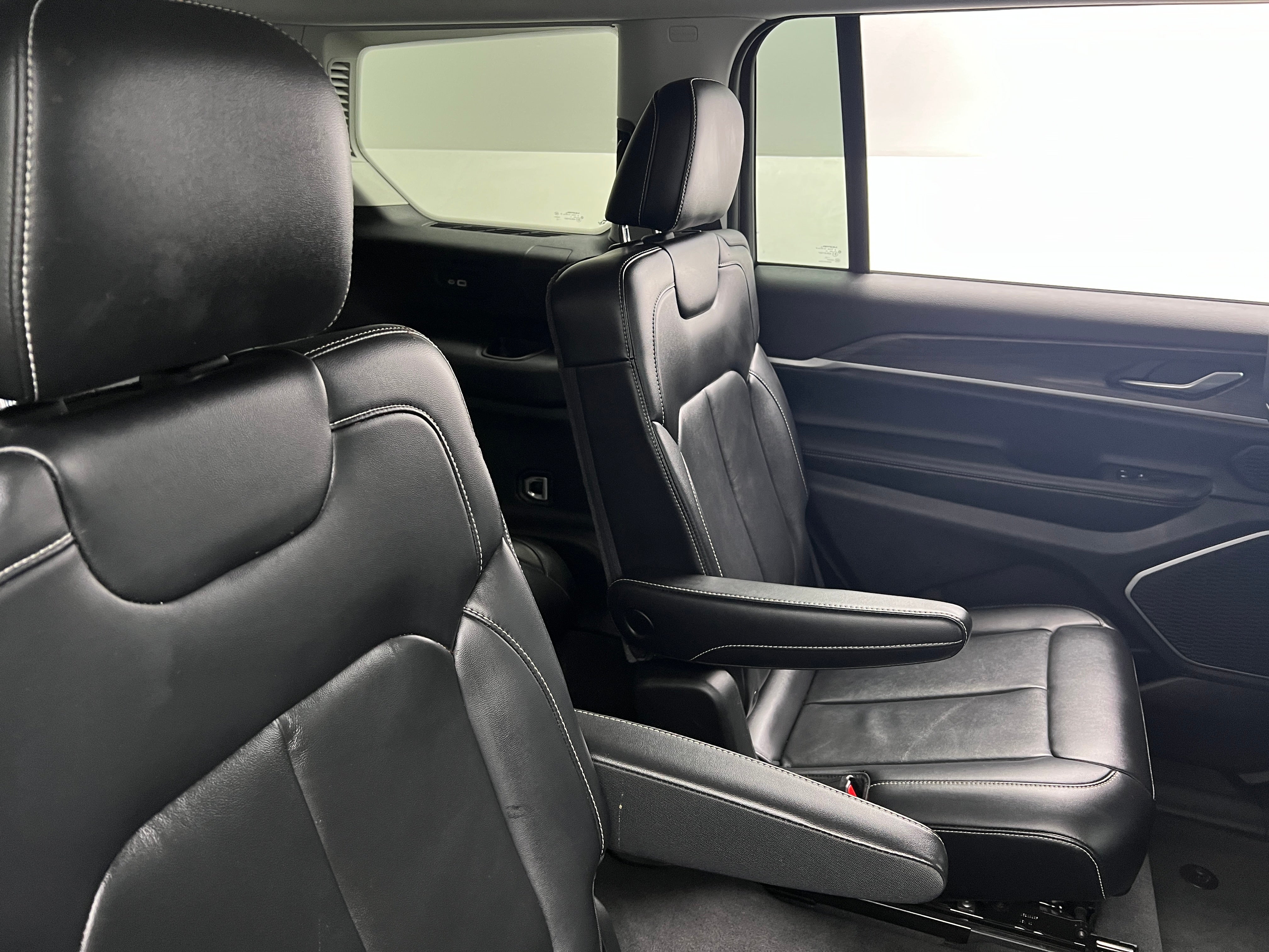2021 Jeep Grand Cherokee L Limited Edition 6