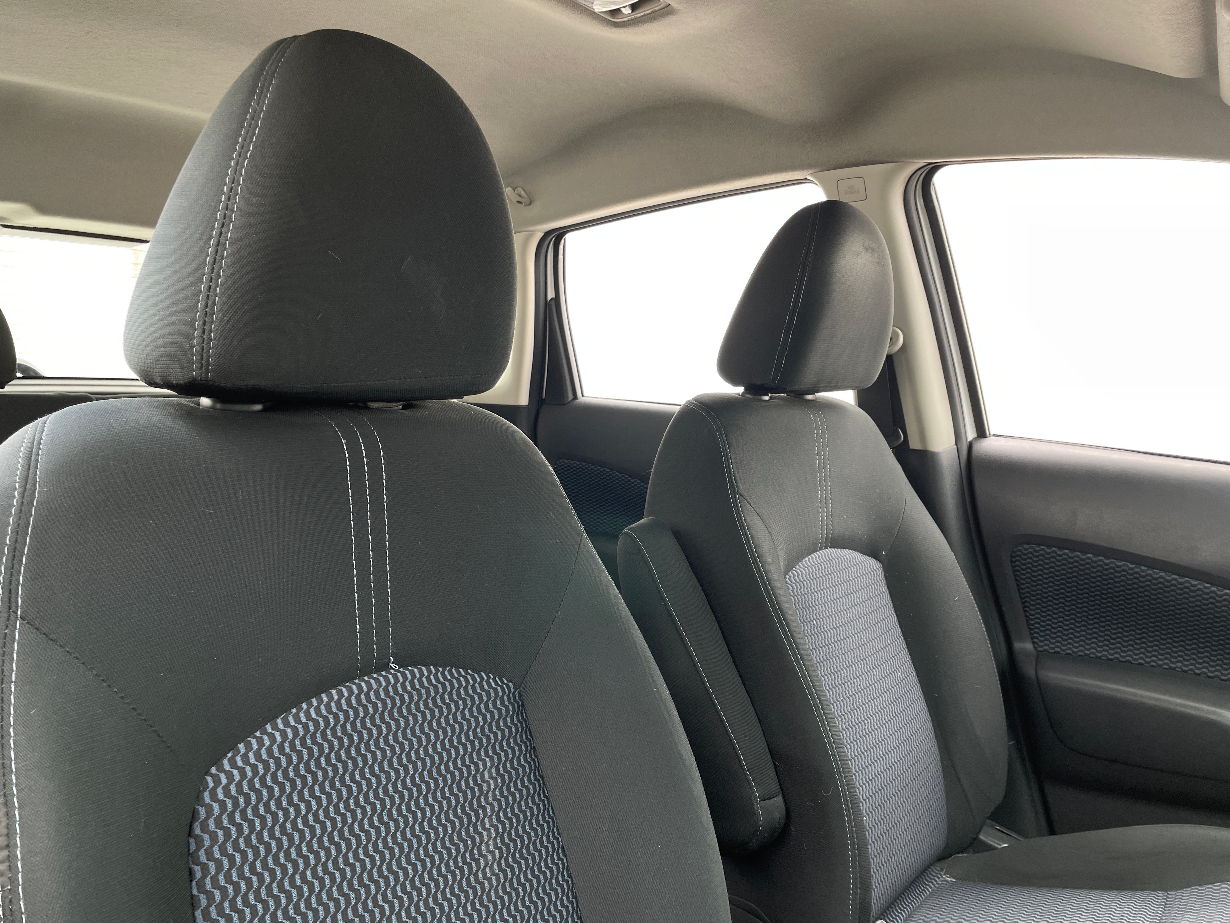 2019 Nissan Versa Note SV 2