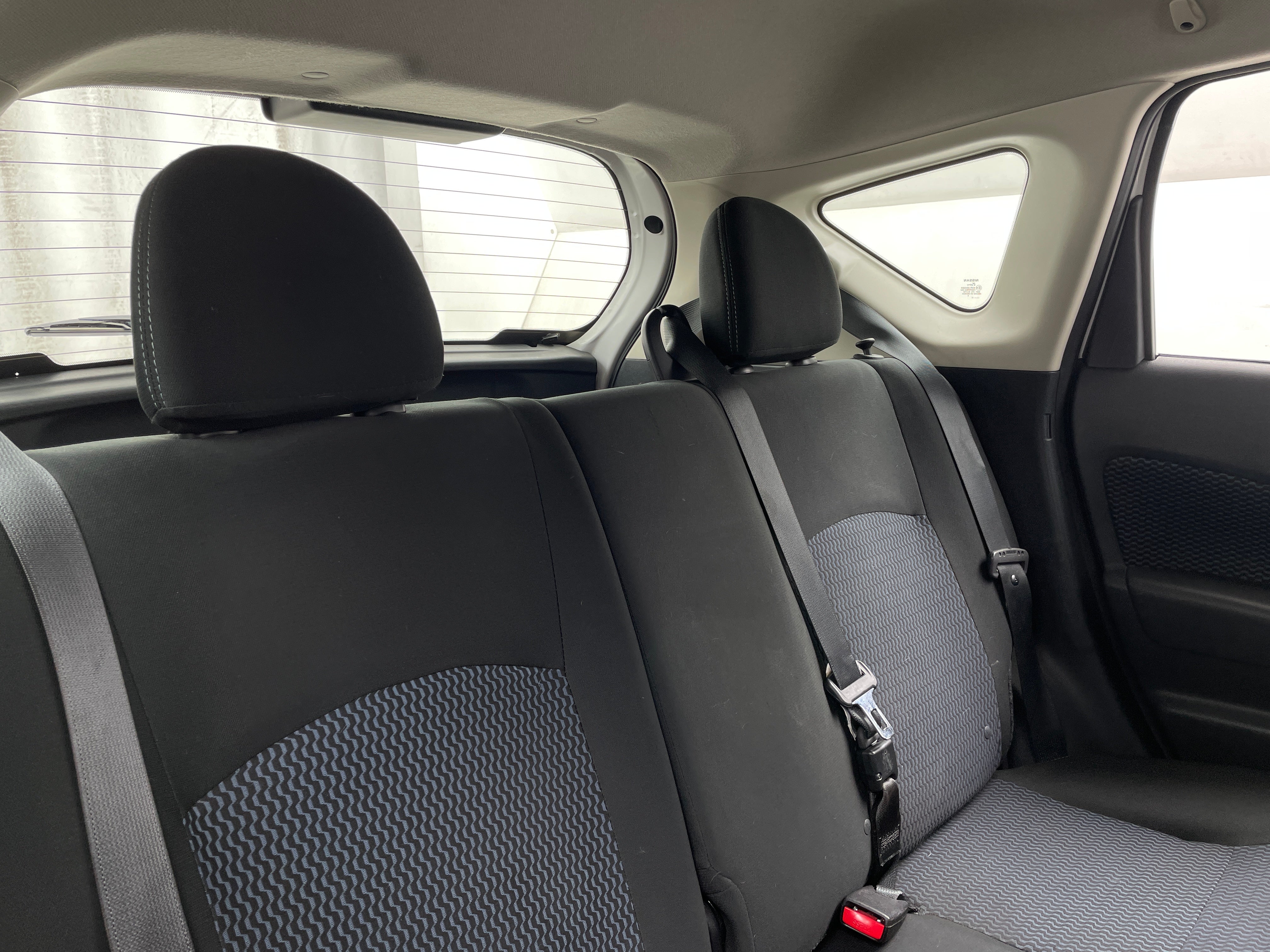 2019 Nissan Versa Note SV 6