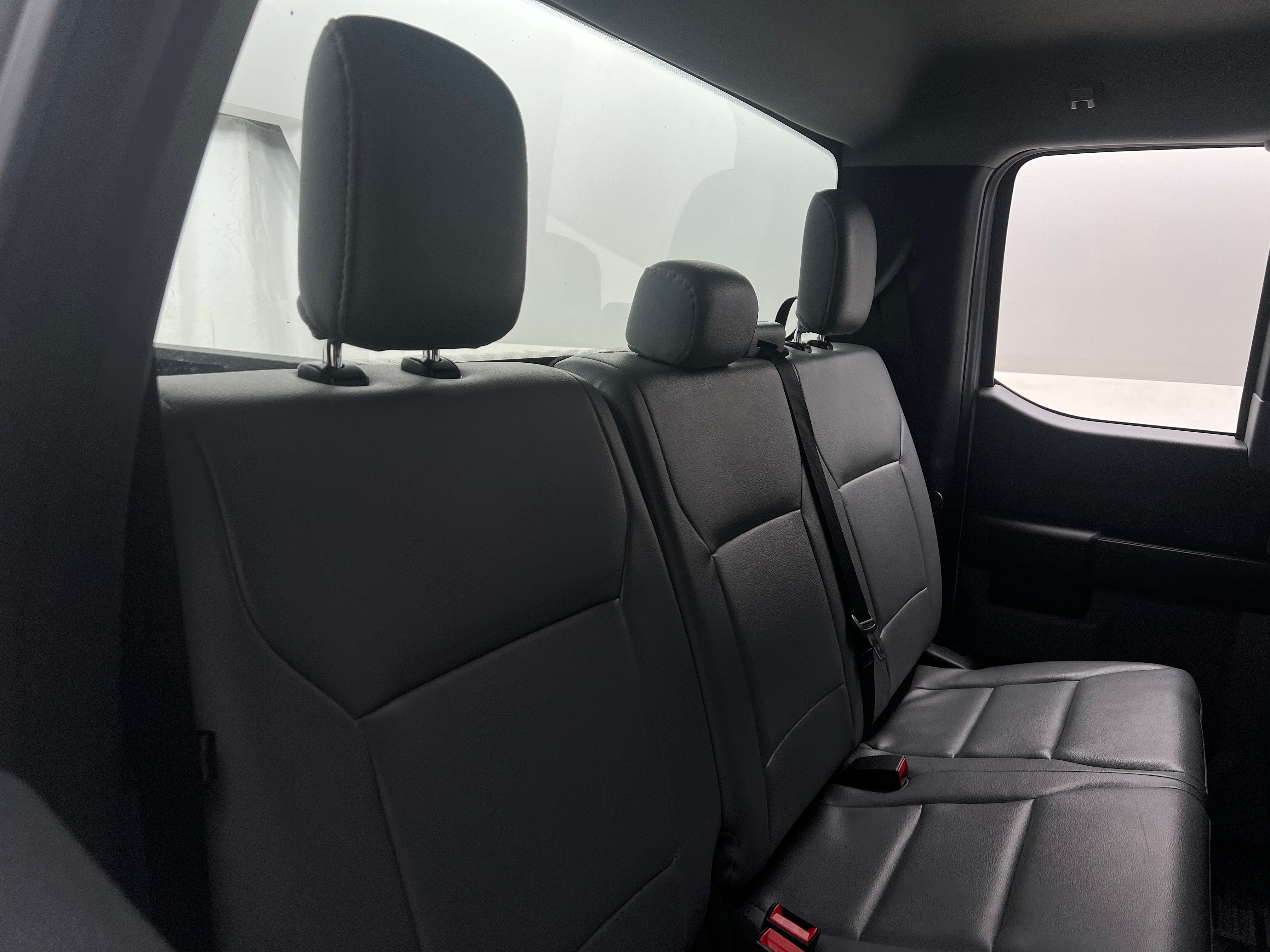 2024 Ford Econoline E-250 6
