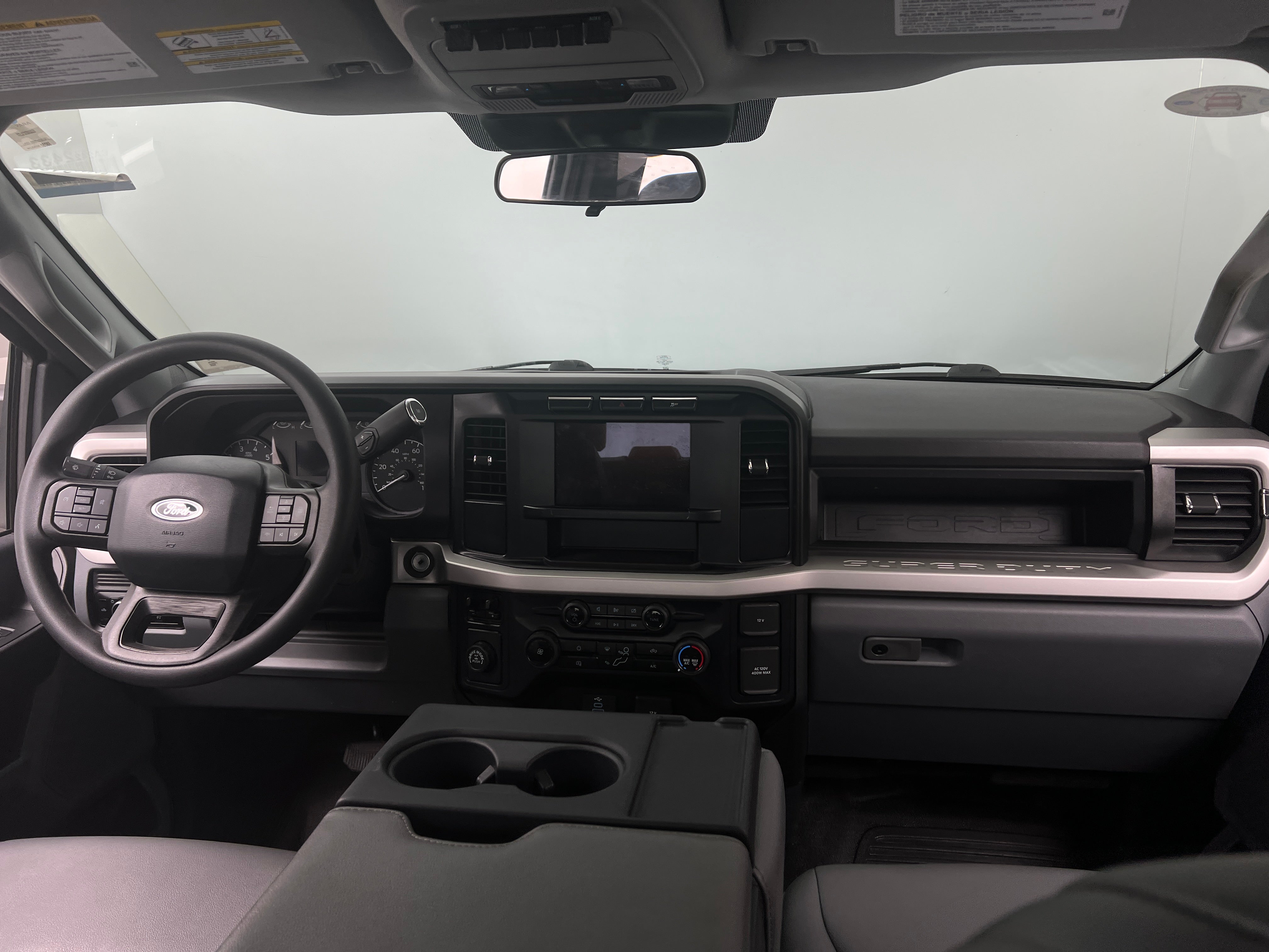 2024 Ford Econoline E-250 3