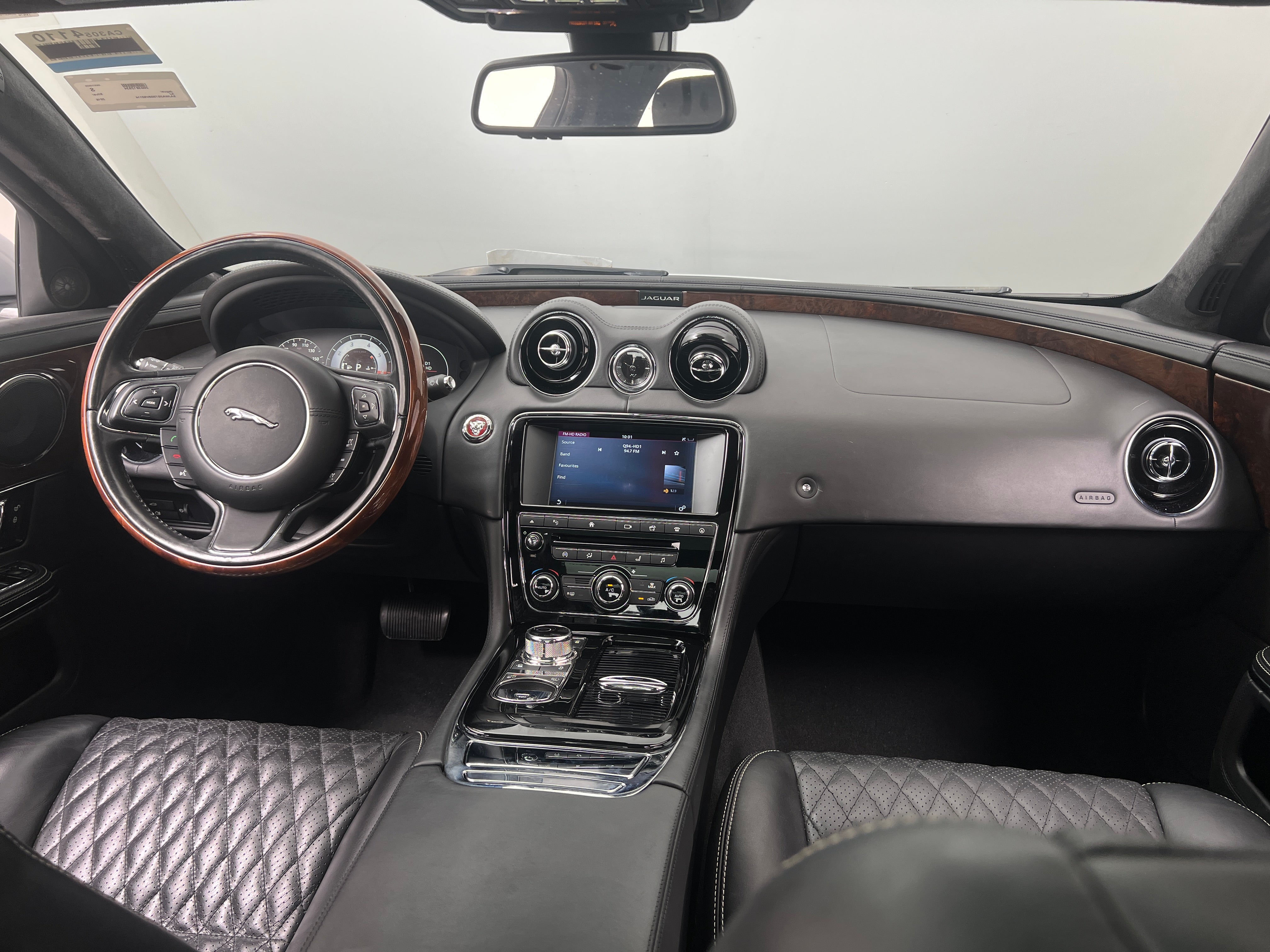 2016 Jaguar XJ XJL Portfolio 2