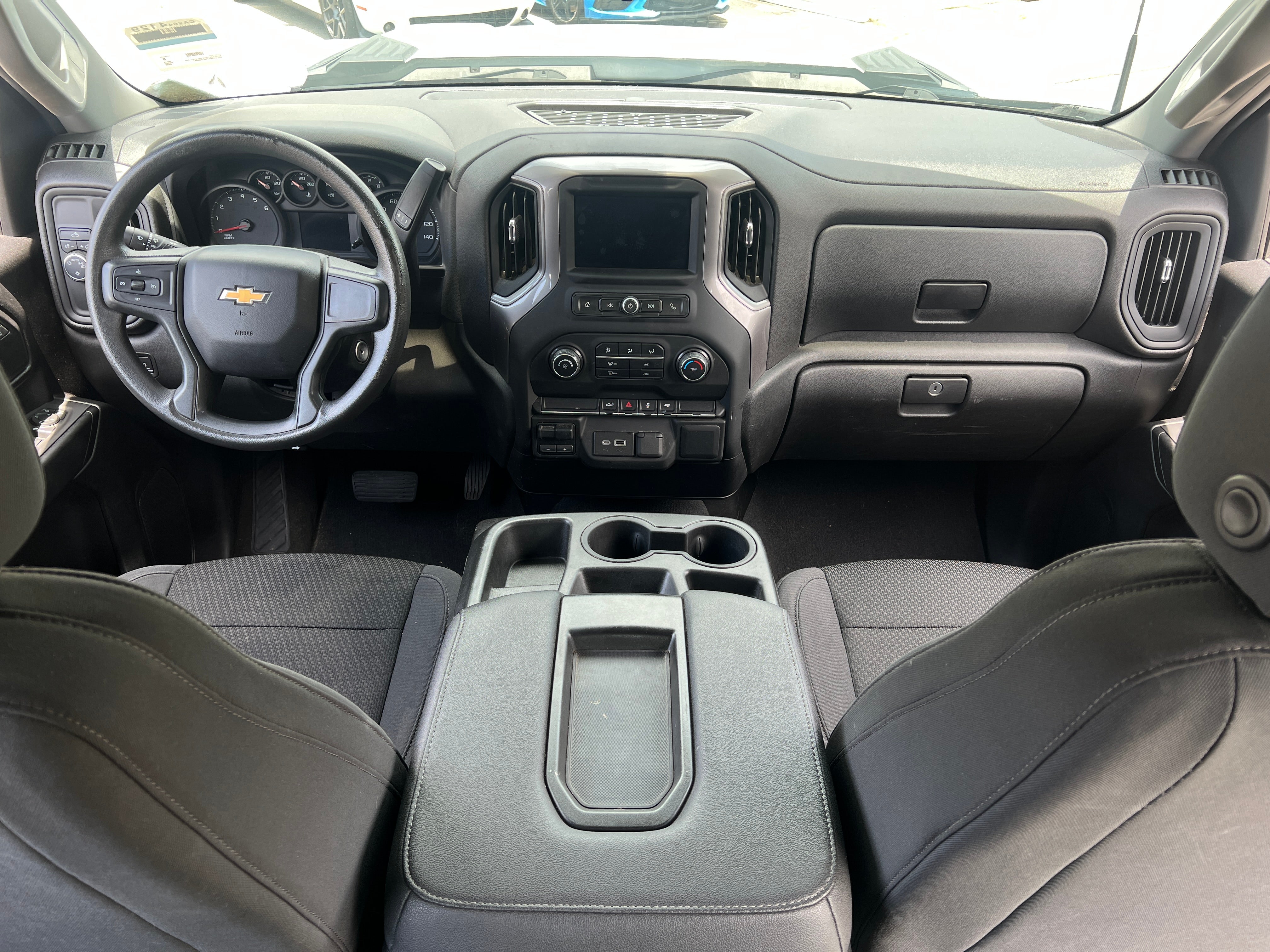 2022 Chevrolet Silverado 2500 Custom 3