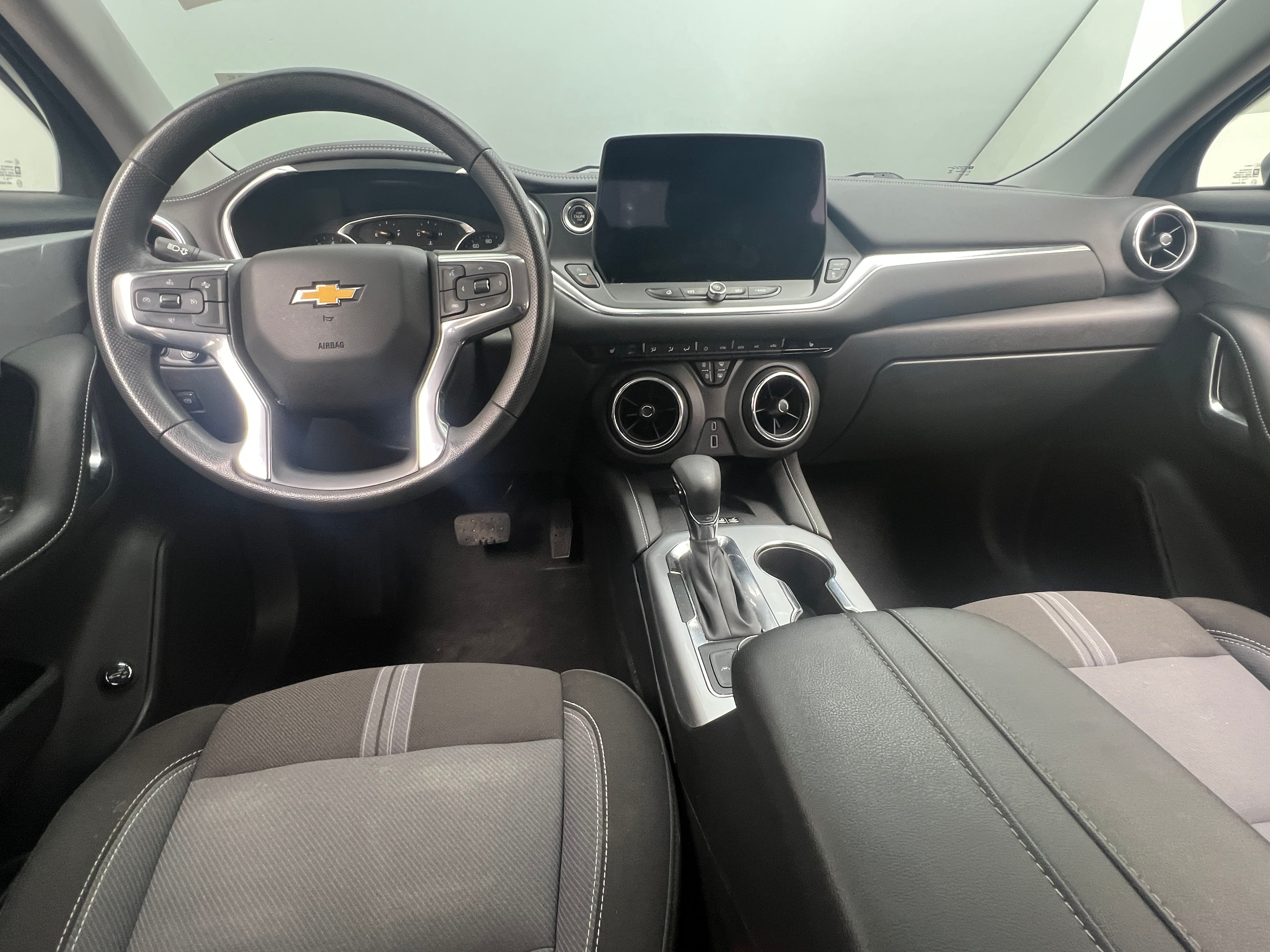 2023 Chevrolet Blazer  3